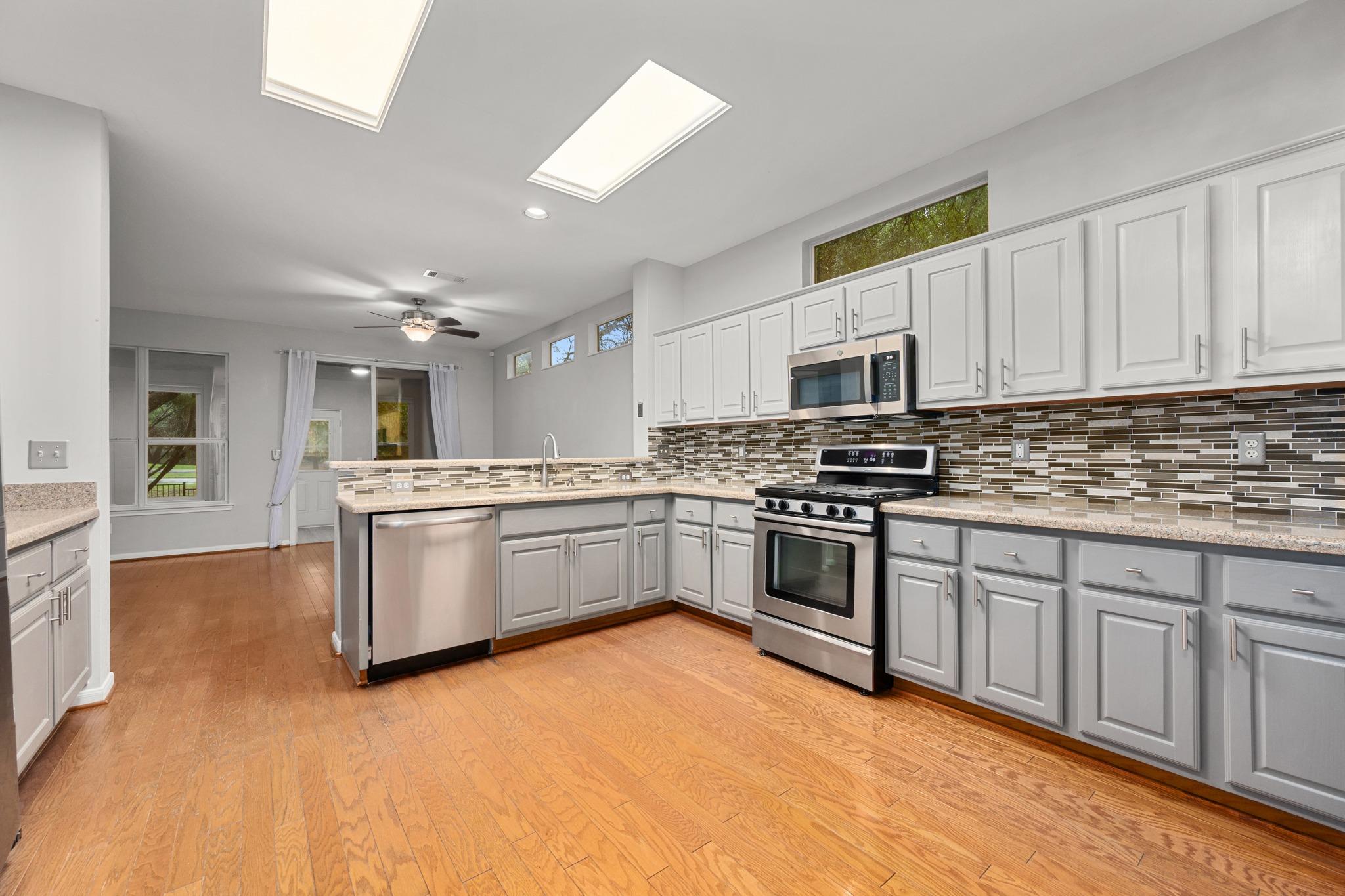 106 Elderberry St, Georgetown, TX 78633