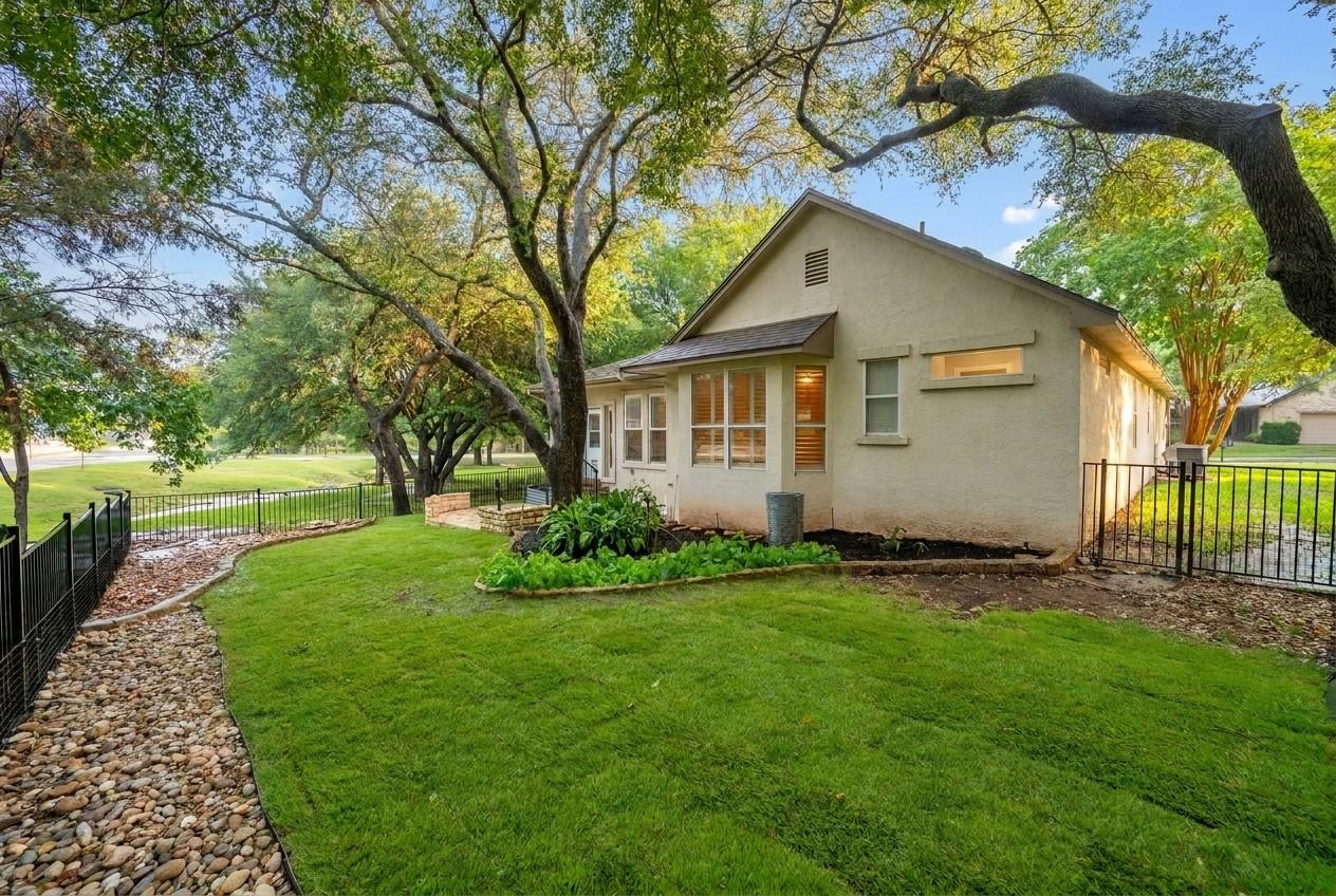 106 Elderberry St, Georgetown, TX 78633