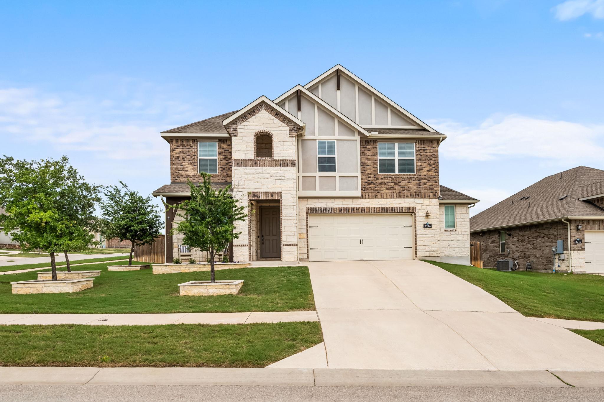 2216 Prairie Oaks Dr, Georgetown, TX 78628
