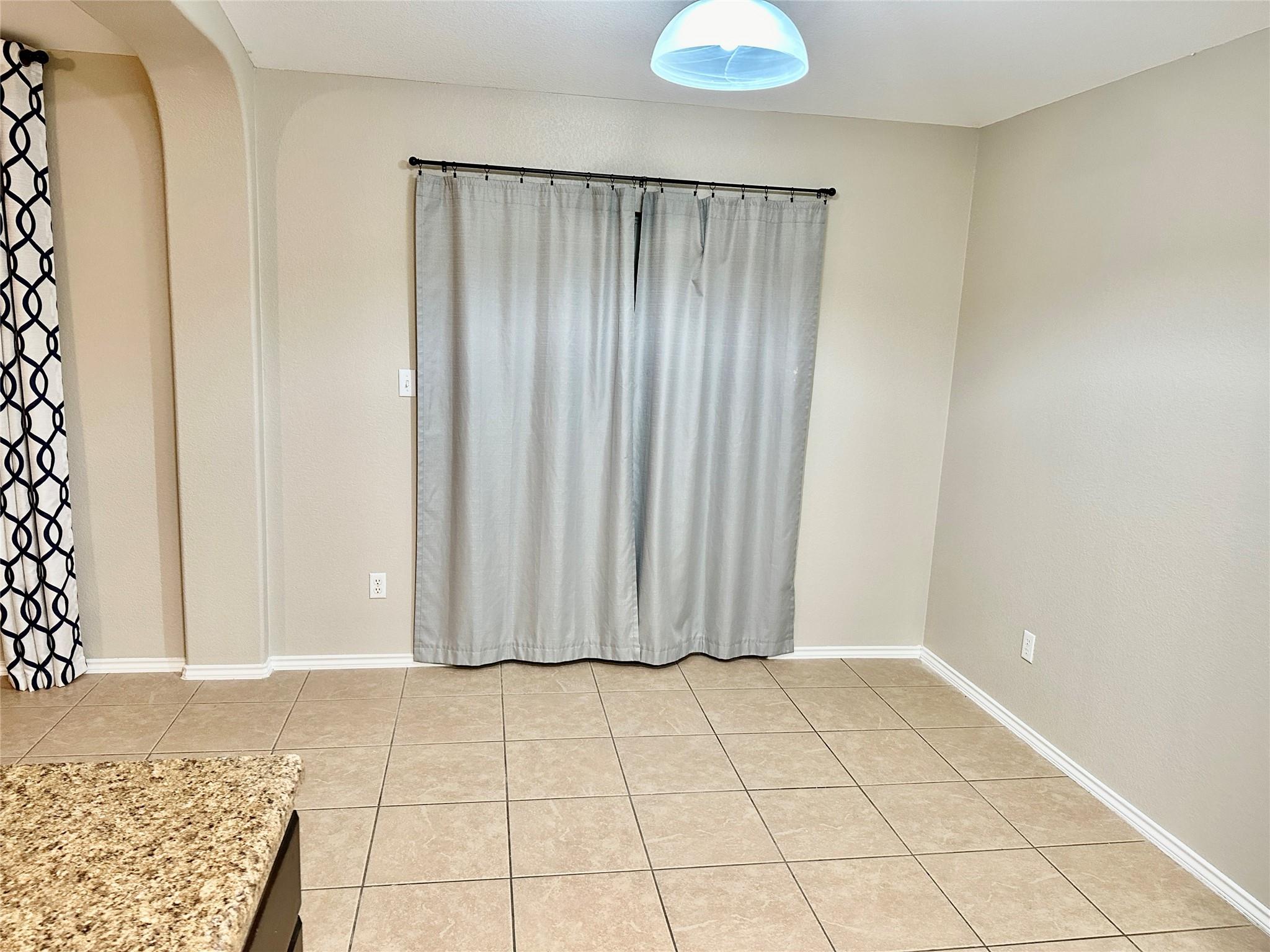 207 Dragon Ridge Rd, Buda, TX 78610