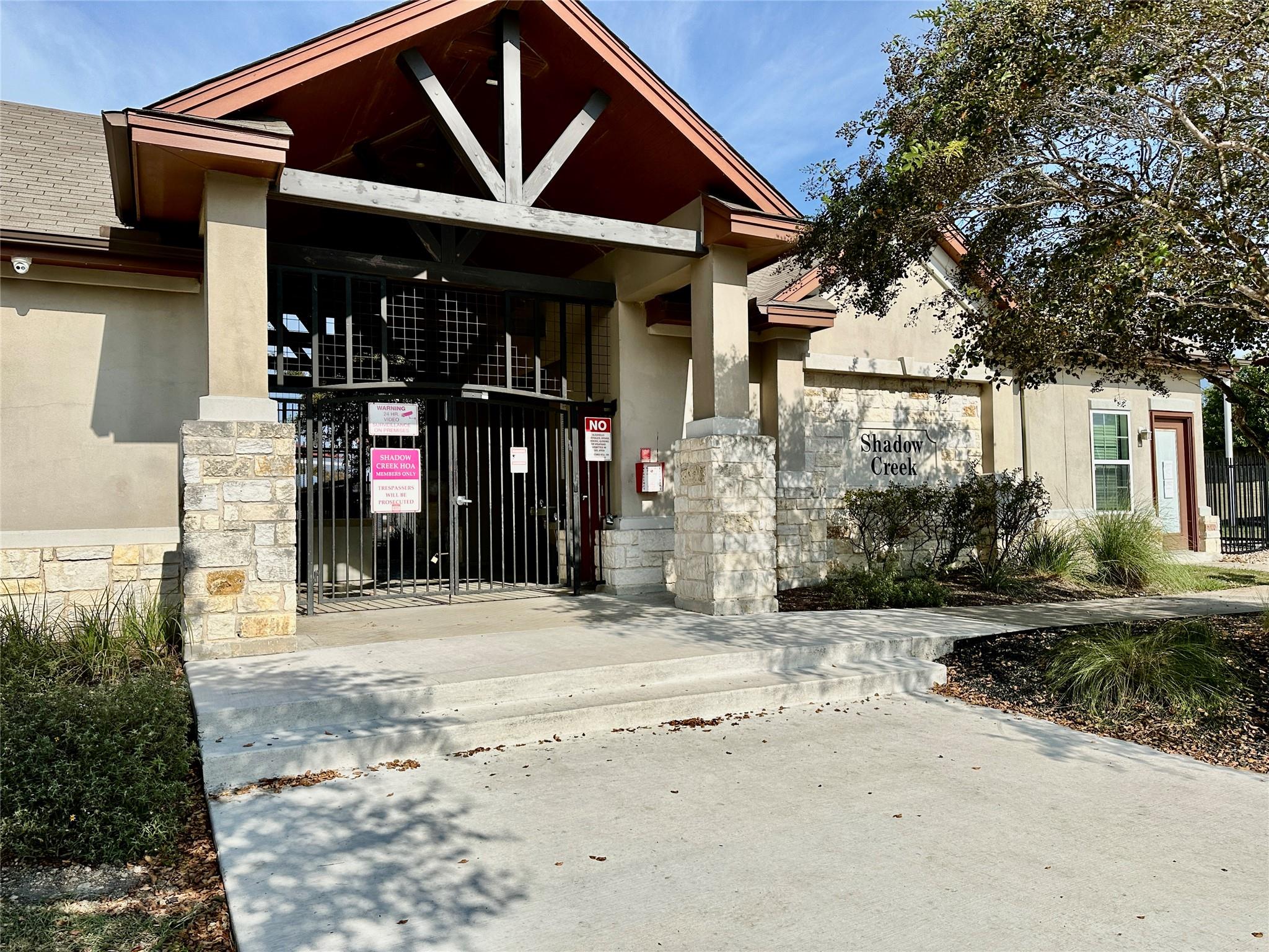 207 Dragon Ridge Rd, Buda, TX 78610