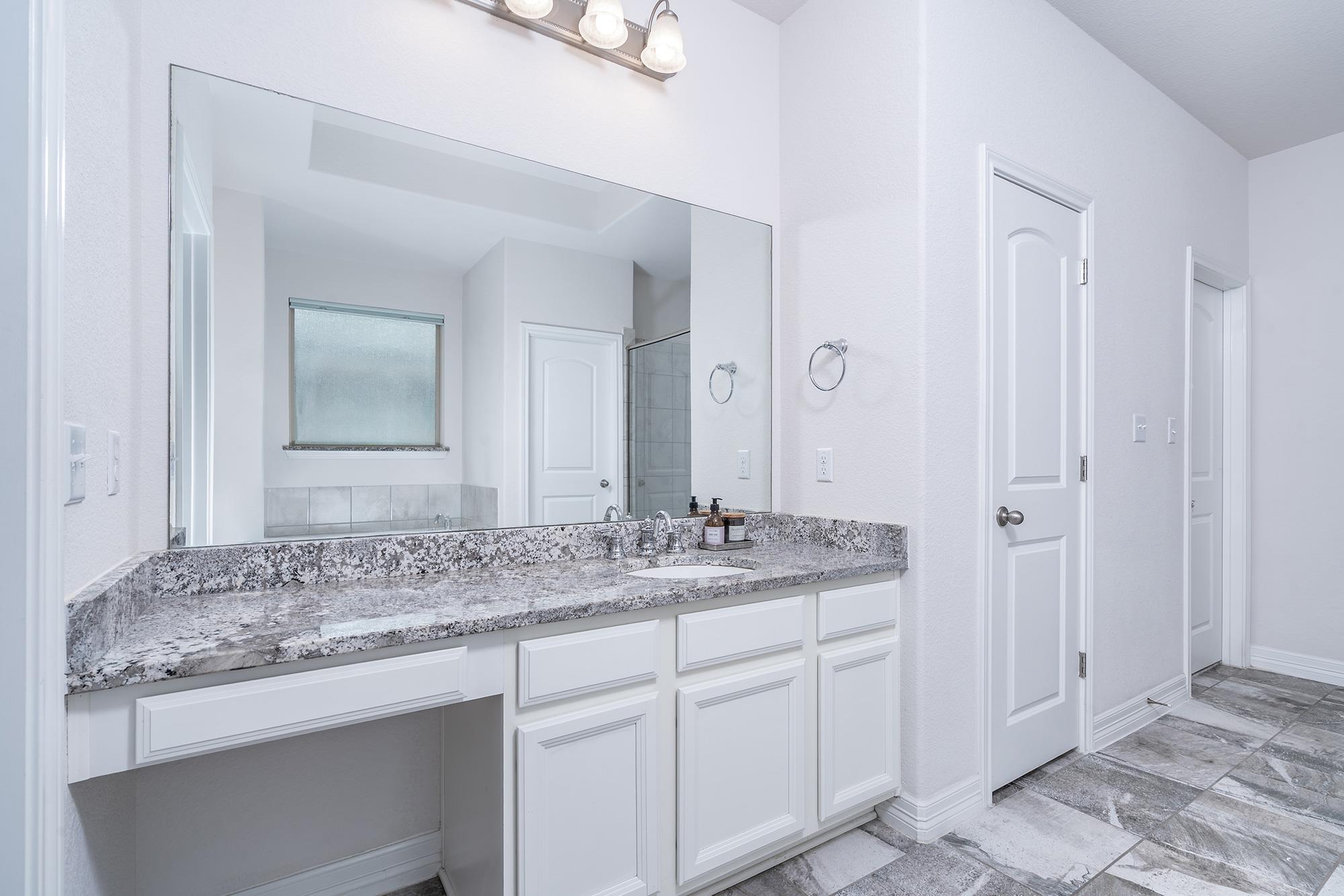 1232 Naranjo Dr, Georgetown, TX 78628