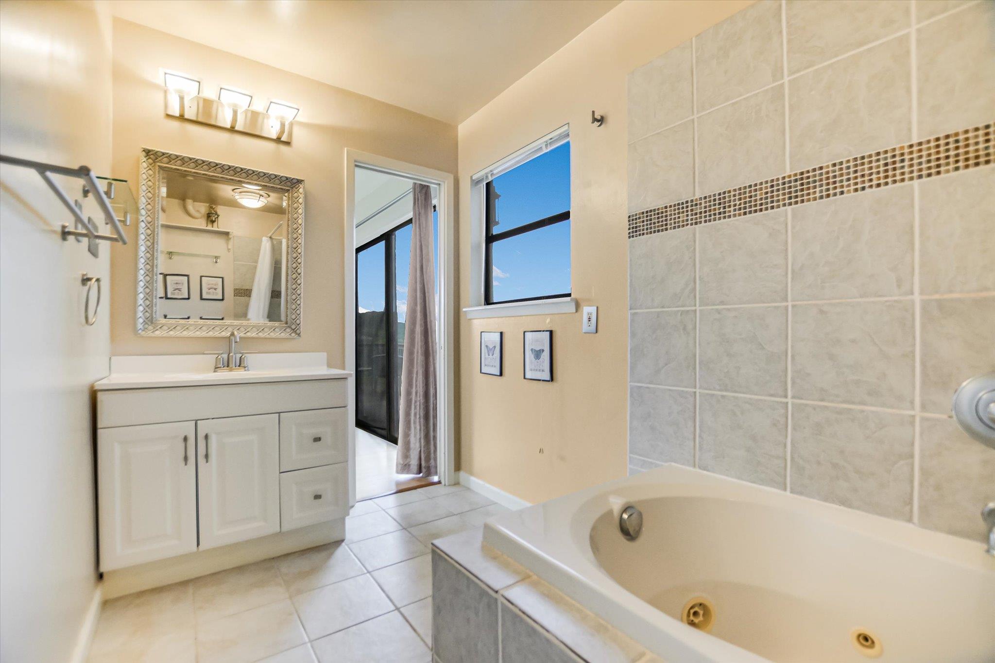 5500 Blueridge Ct, Austin, TX 78731