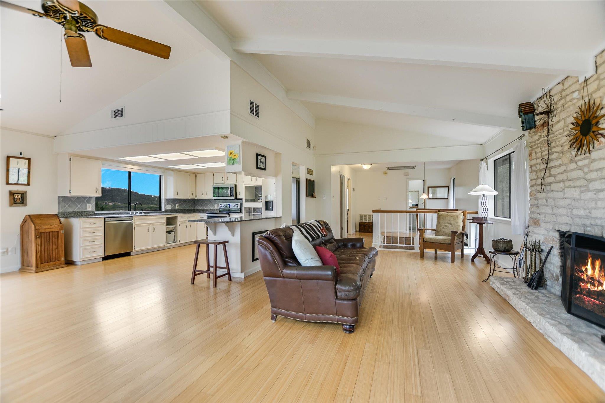 5500 Blueridge Ct, Austin, TX 78731