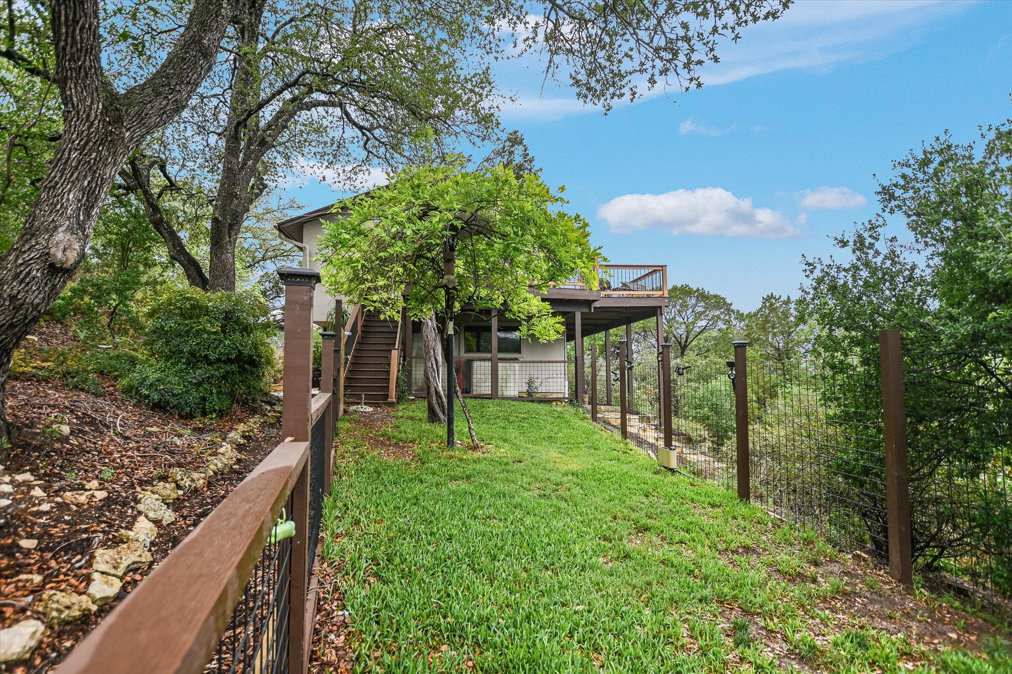 5500 Blueridge Ct, Austin, TX 78731