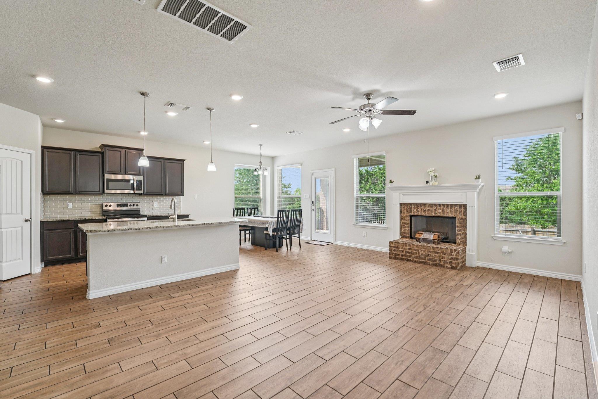 5606 Fenton Ln, Belton, TX 76513