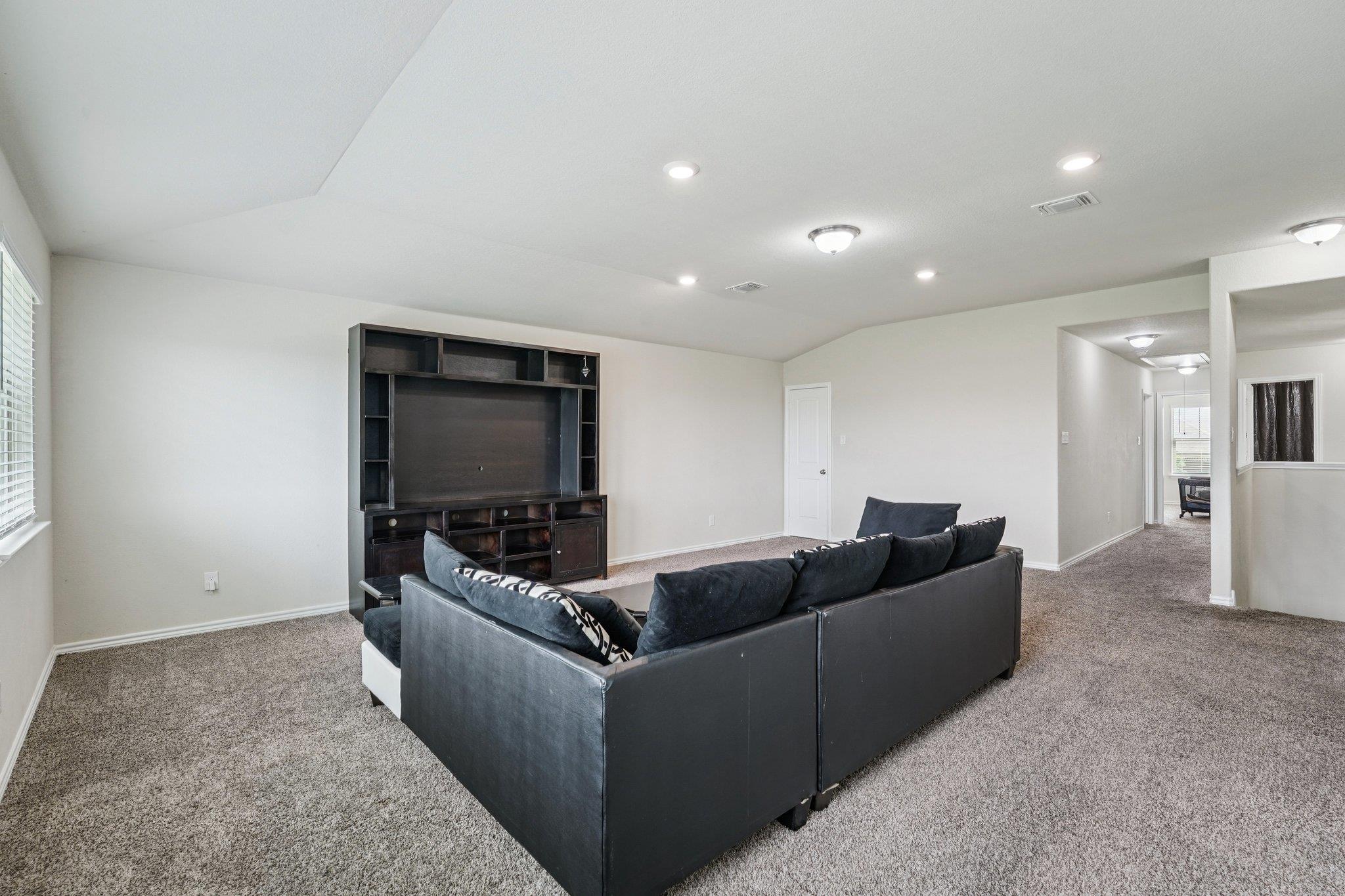 5606 Fenton Ln, Belton, TX 76513