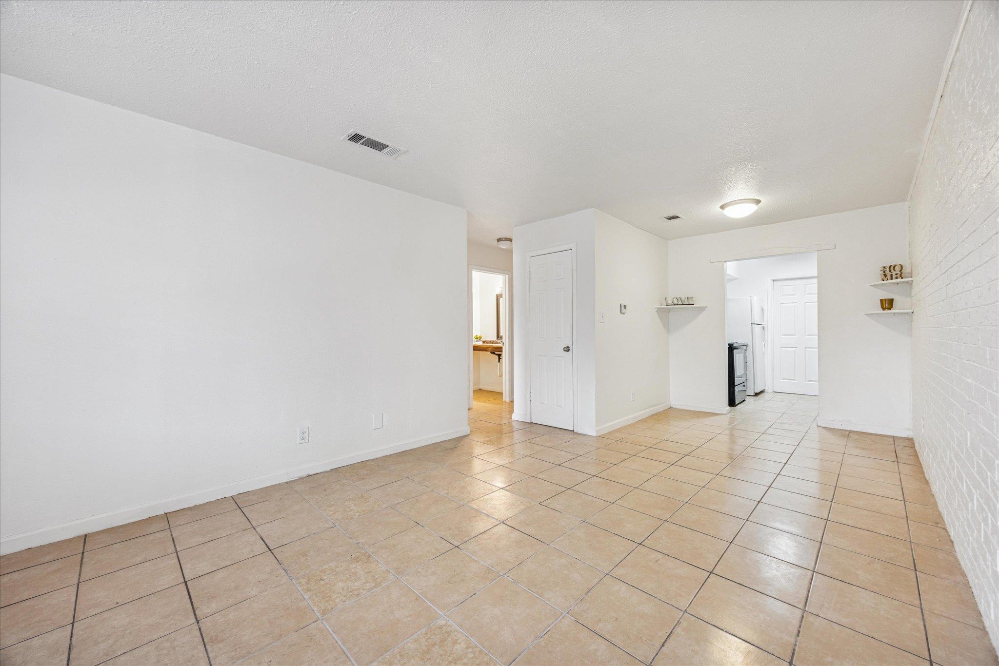 8212 Sam Rayburn Dr # 3, Austin, TX 78753