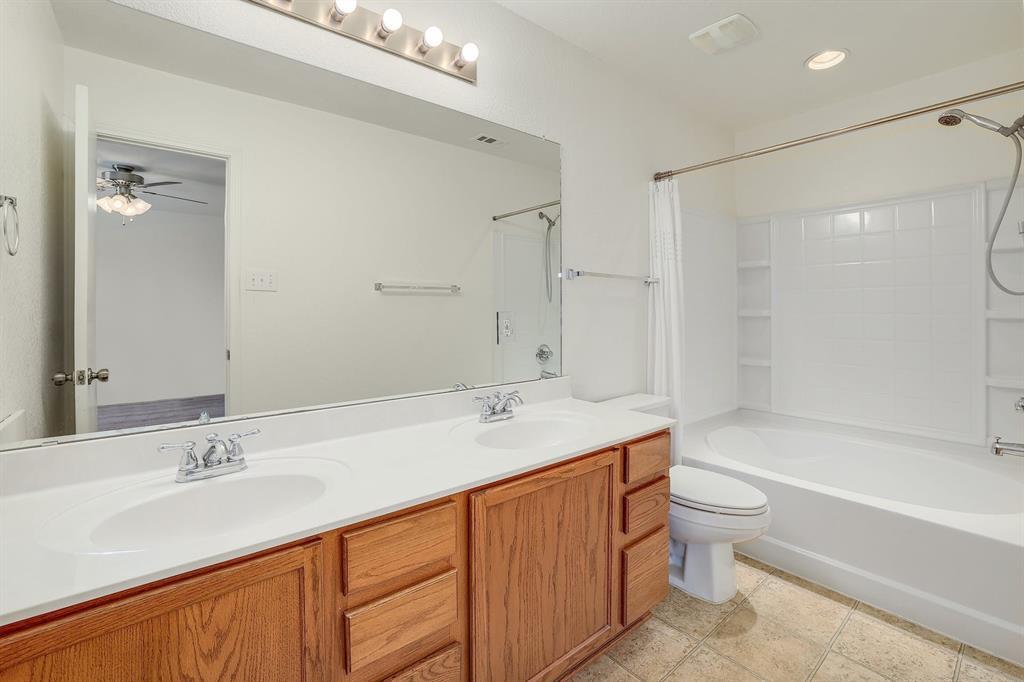 400 Greener Dr, Leander, TX 78641