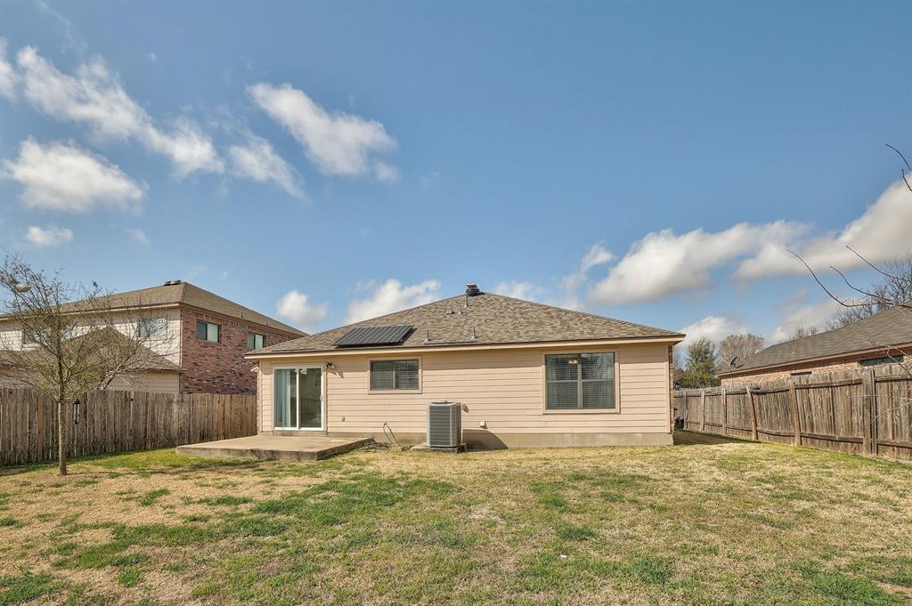 400 Greener Dr, Leander, TX 78641