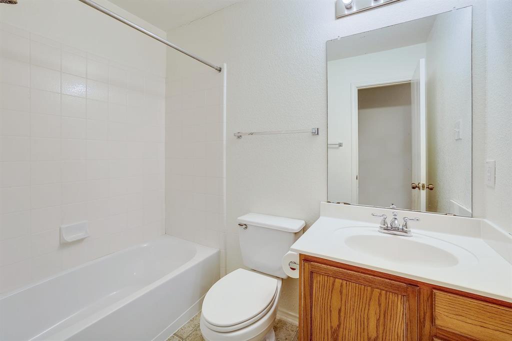 400 Greener Dr, Leander, TX 78641