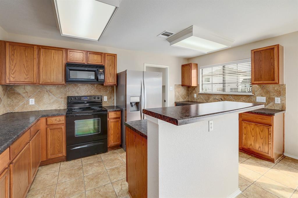 400 Greener Dr, Leander, TX 78641