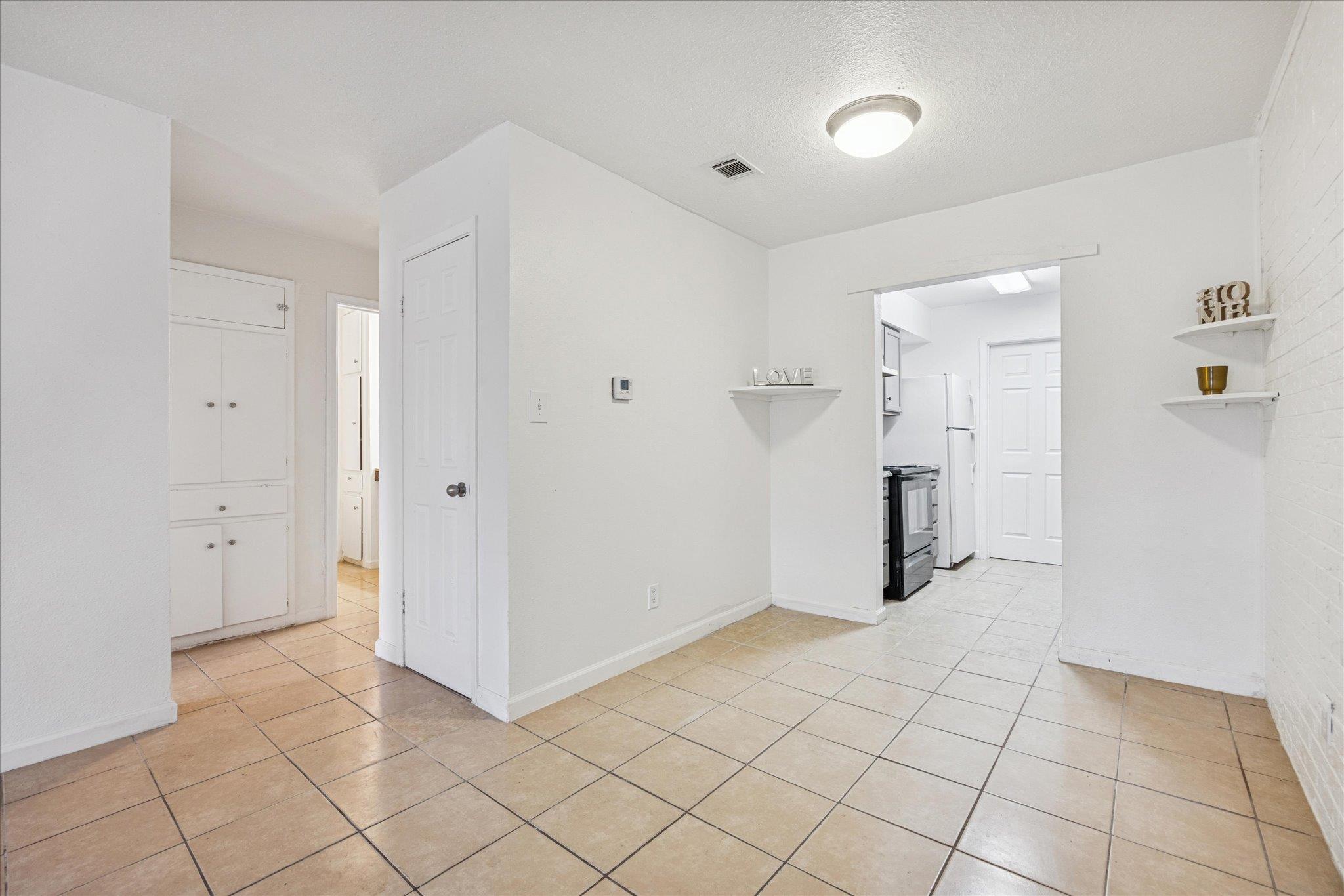 8212 Sam Rayburn Dr # 4, Austin, TX 78753