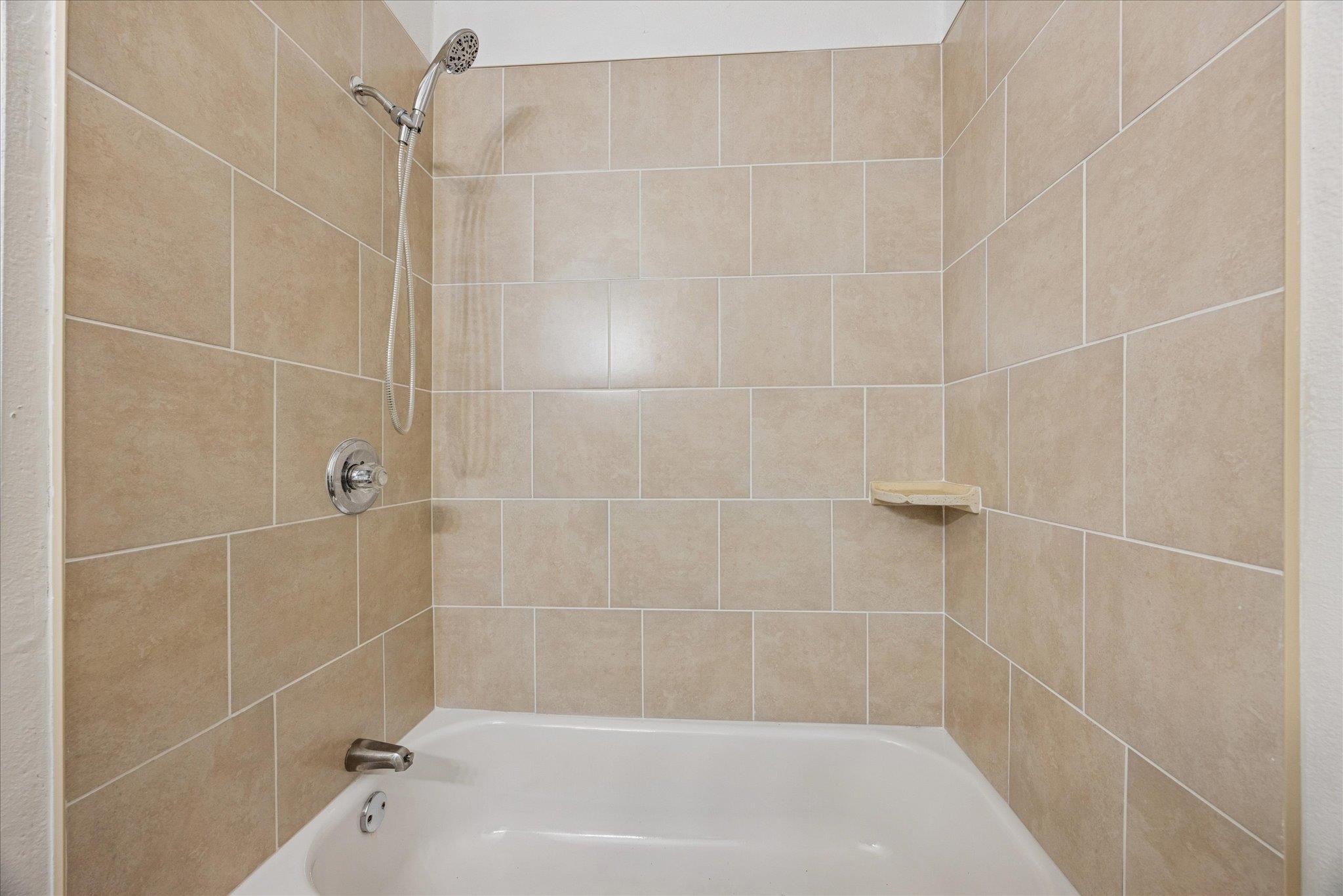 8212 Sam Rayburn Dr # 4, Austin, TX 78753