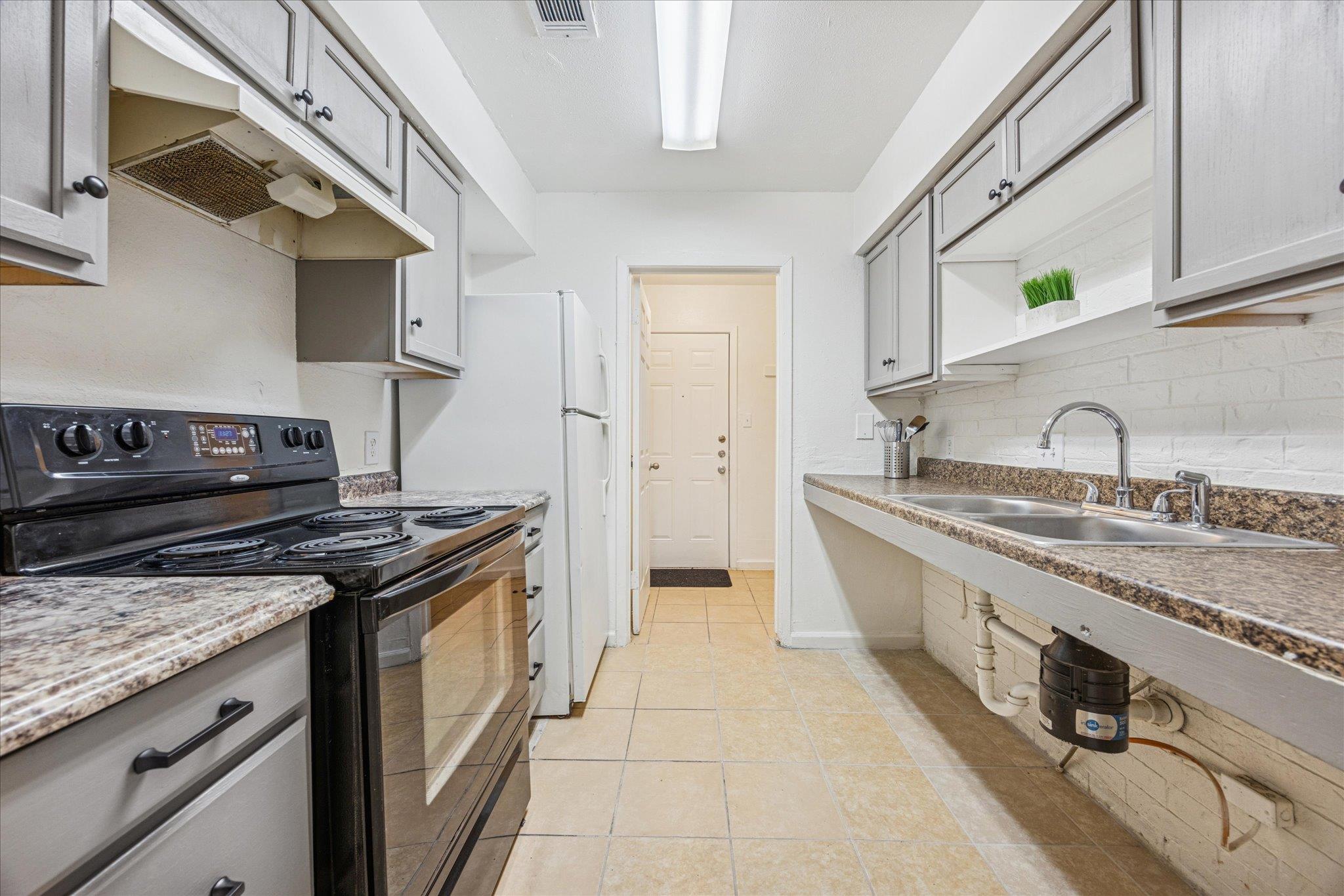 8212 Sam Rayburn Dr # 4, Austin, TX 78753