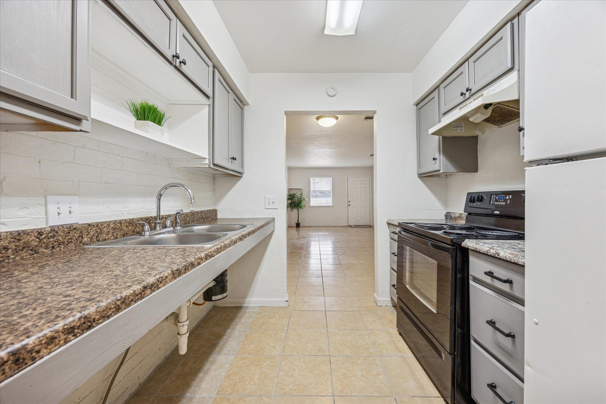 8212 Sam Rayburn Dr # 4, Austin, TX 78753