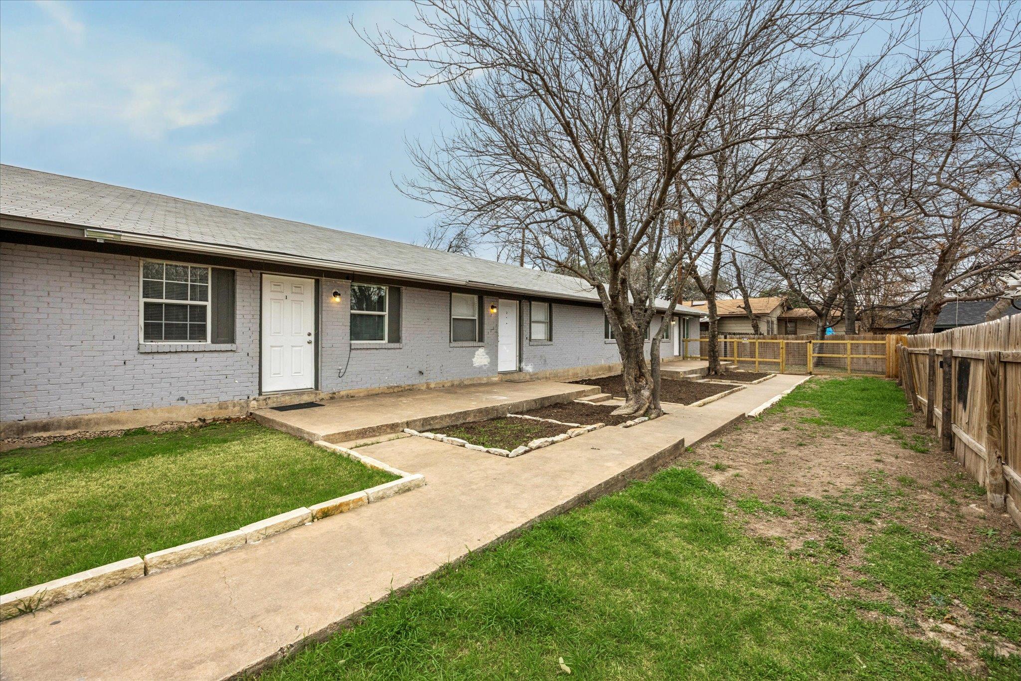 8212 Sam Rayburn Dr # 4, Austin, TX 78753