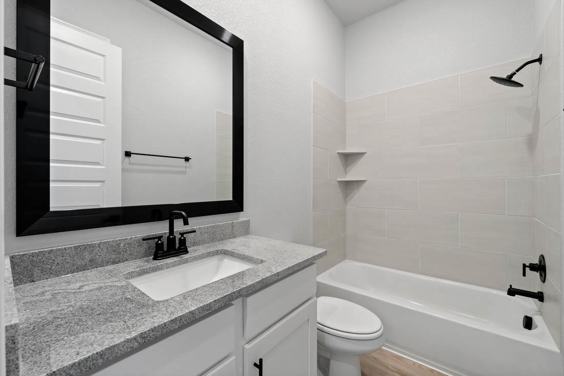 106 Nandina Path, Bastrop, TX 78602