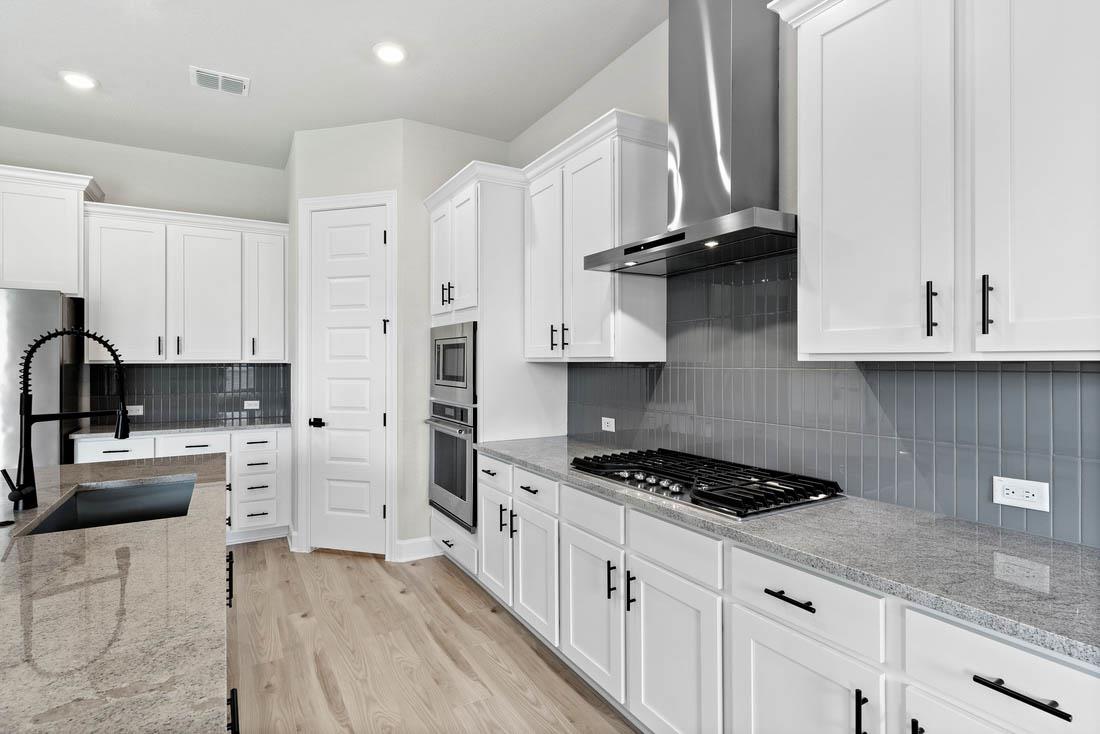 106 Nandina Path, Bastrop, TX 78602