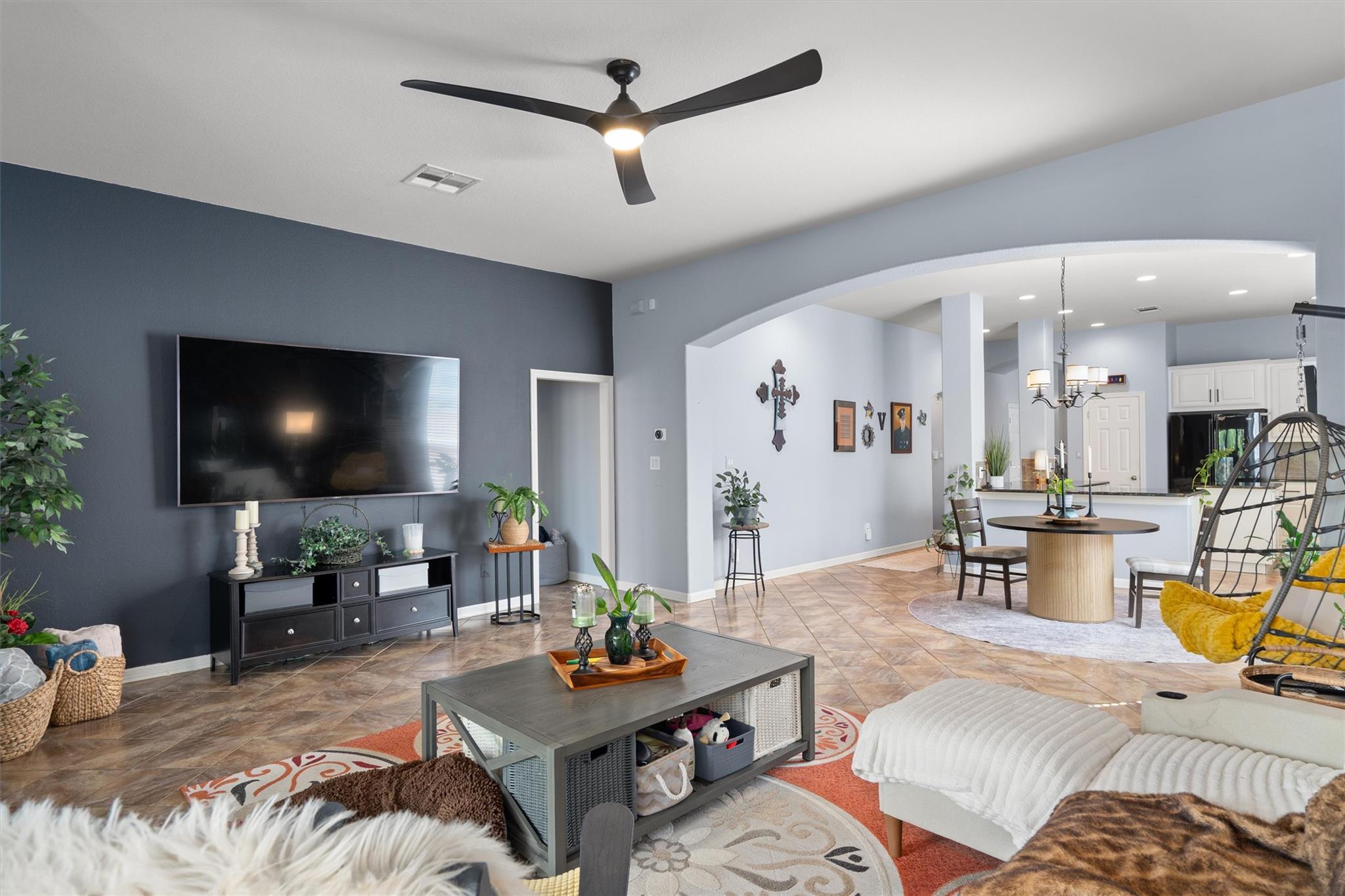 4212 Fairmeadow Dr, Round Rock, TX 78665