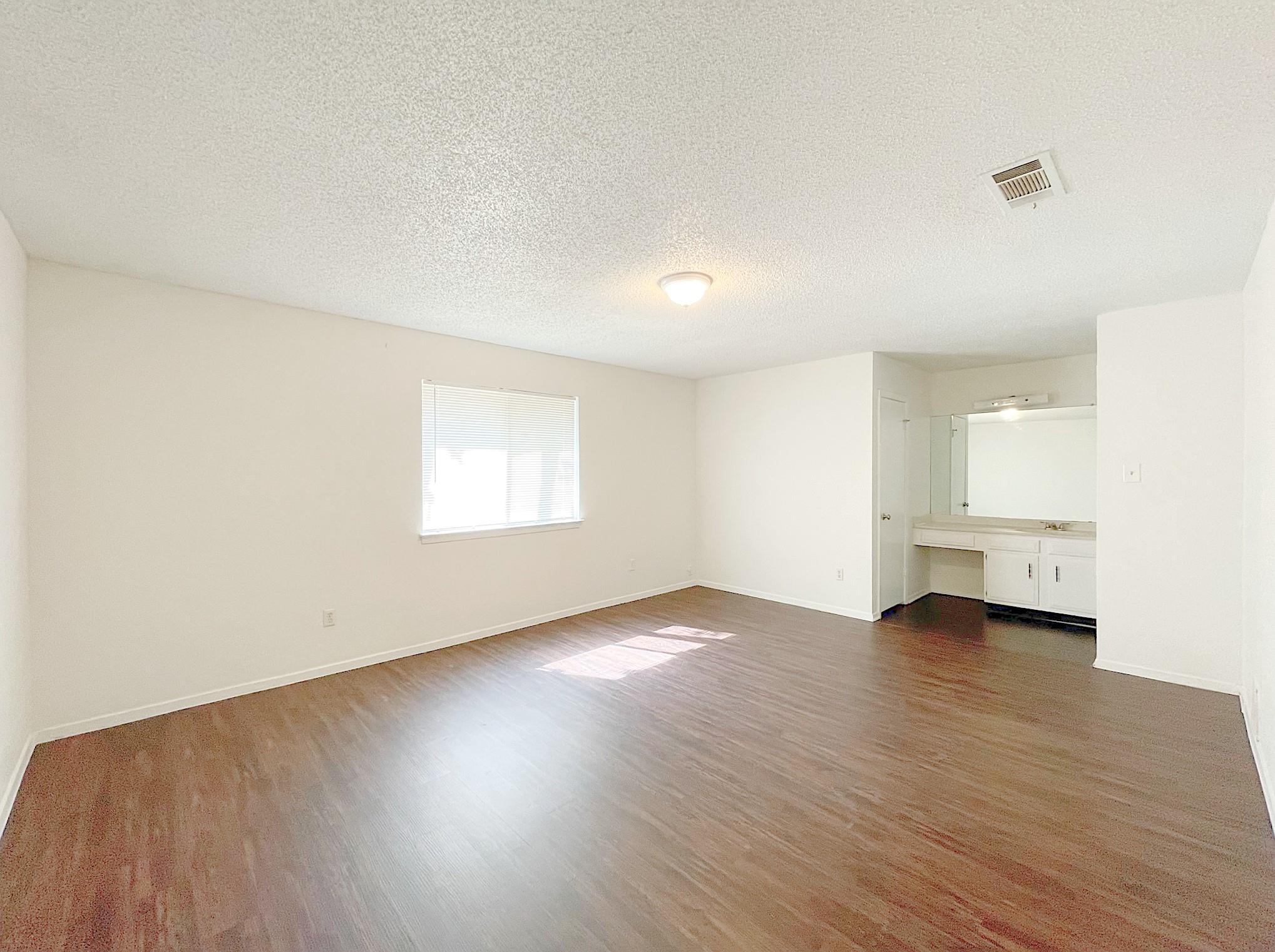 656 Mairo St, Austin, TX 78748