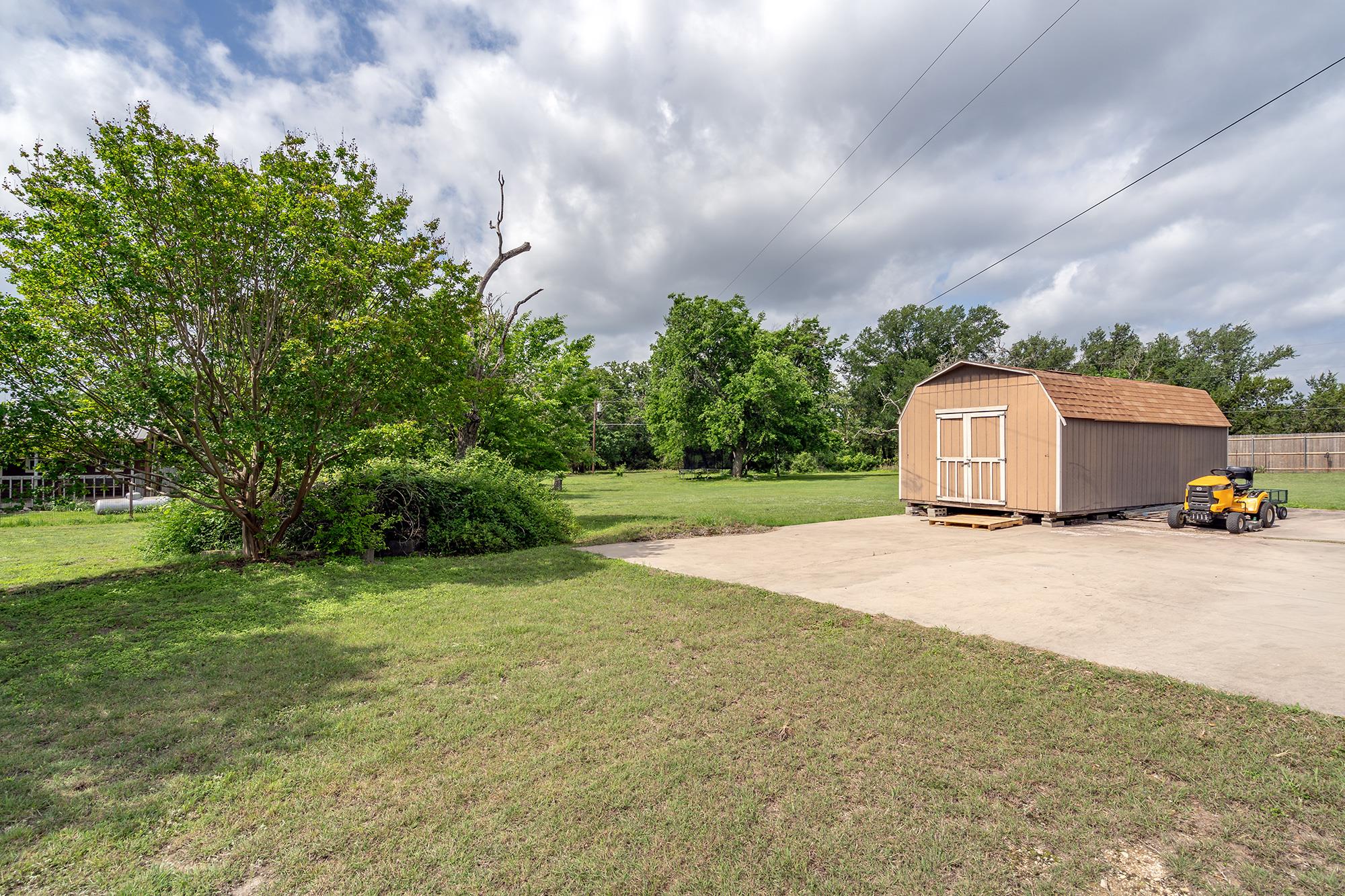 684 Indian Oaks, Liberty Hill, TX 78642