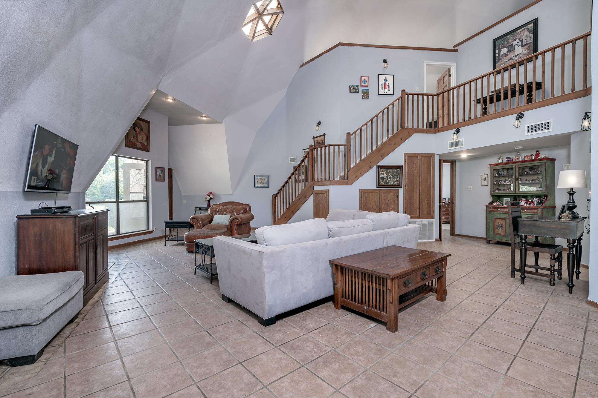 684 Indian Oaks, Liberty Hill, TX 78642