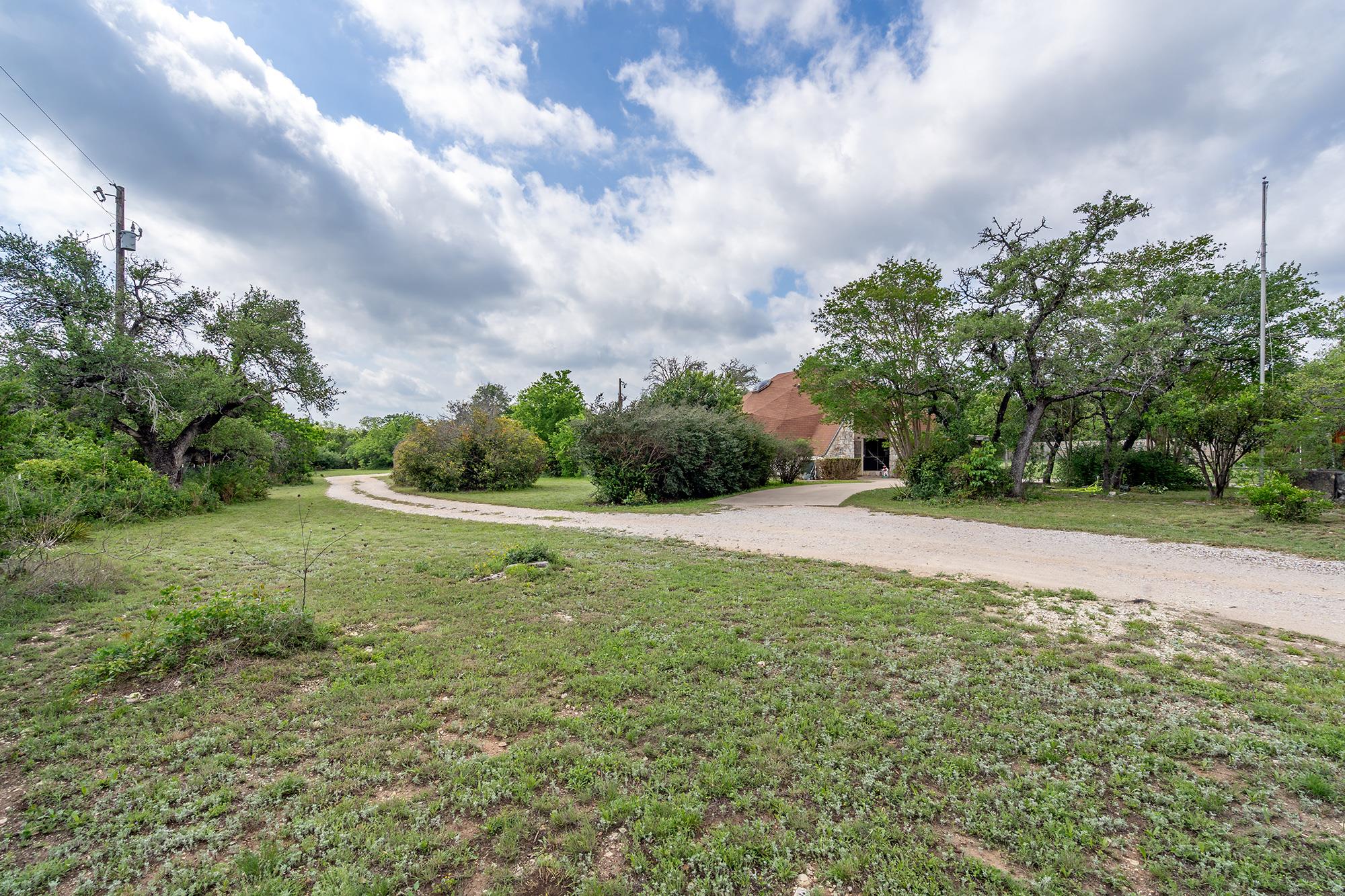 684 Indian Oaks, Liberty Hill, TX 78642