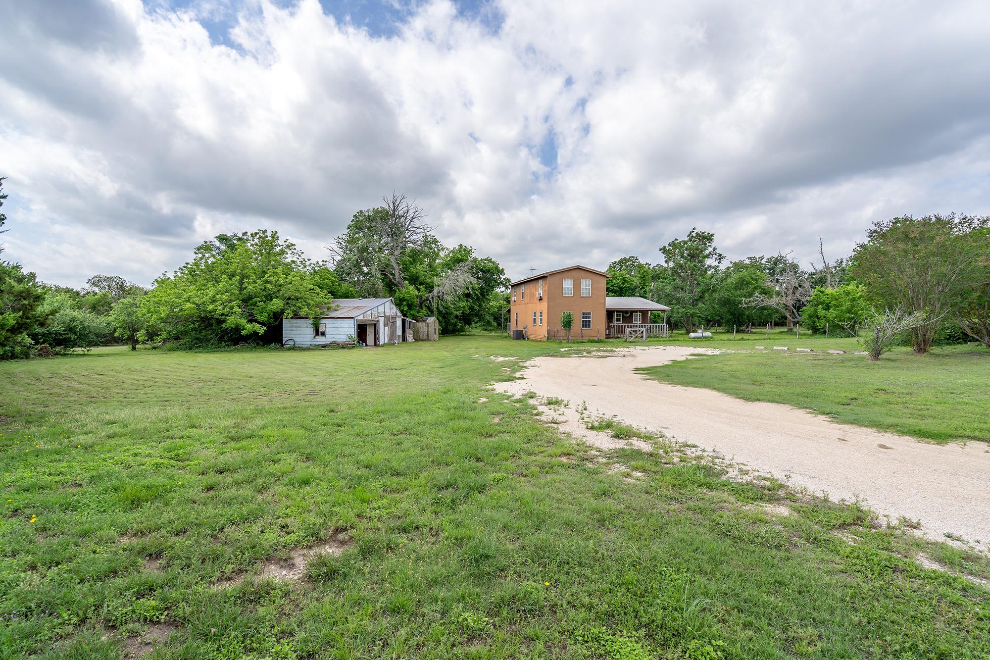 684 Indian Oaks, Liberty Hill, TX 78642