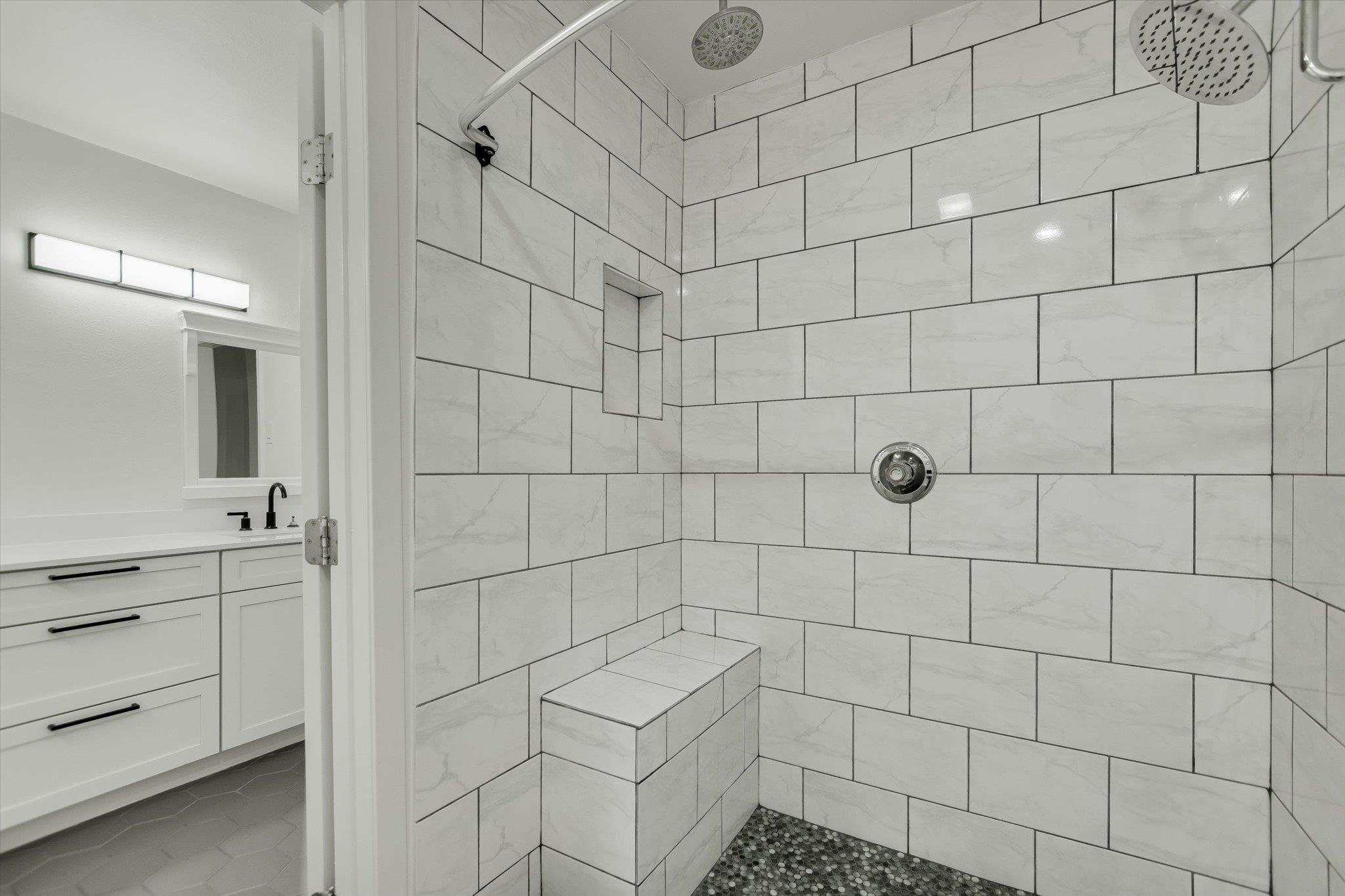 2605 Loyola Ln, Austin, TX 78723