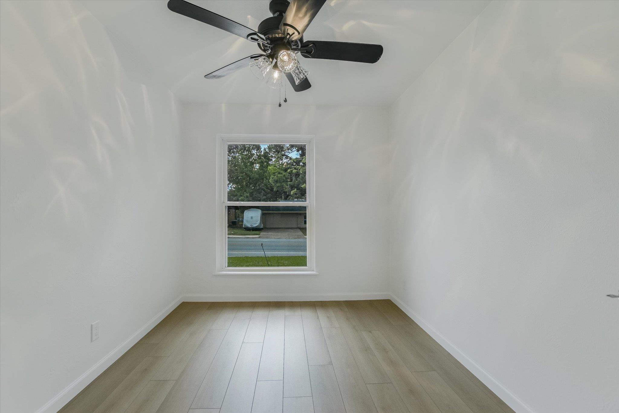 2605 Loyola Ln, Austin, TX 78723