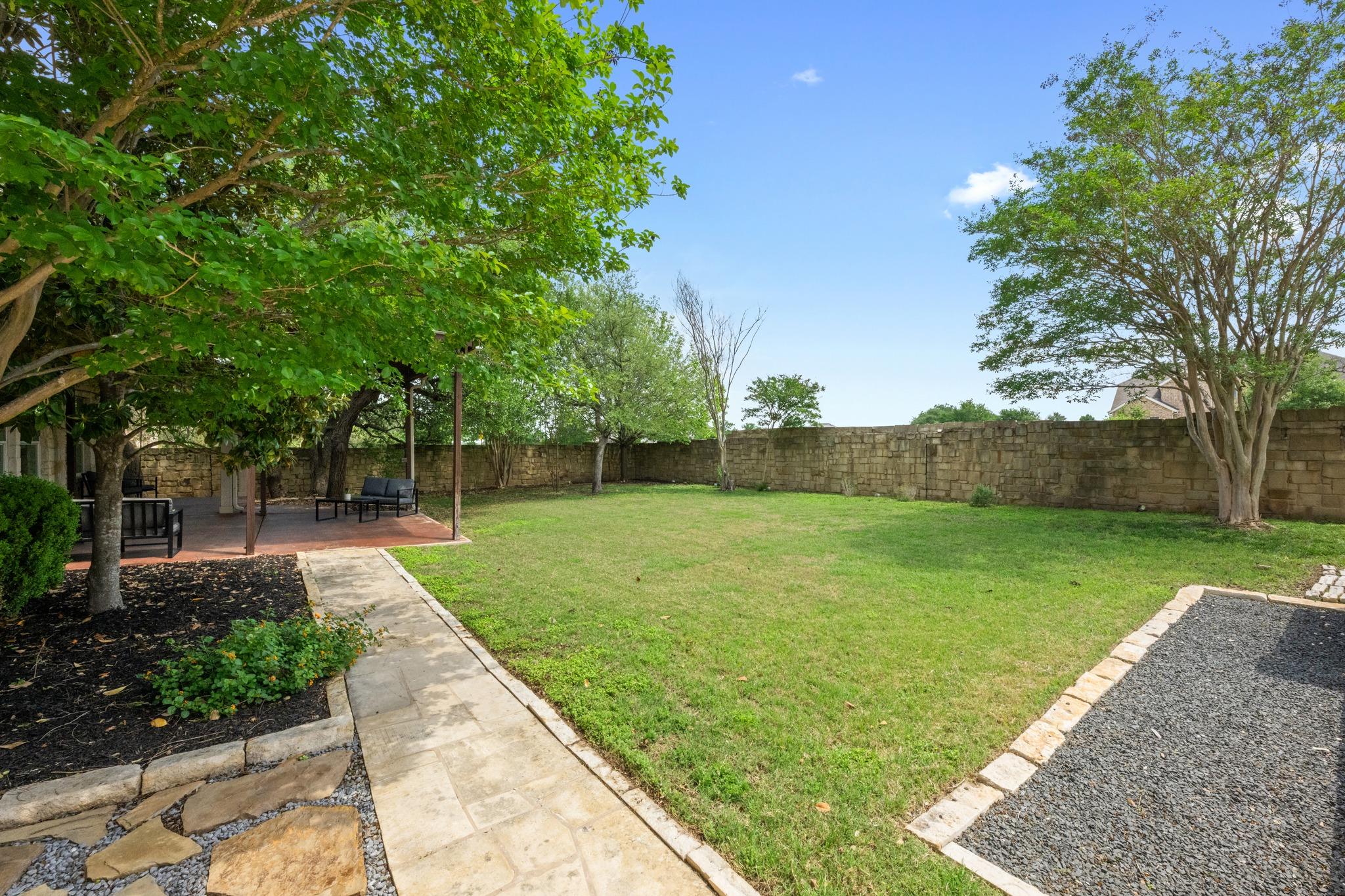 1023 Grassy Field Rd, Austin, TX 78737