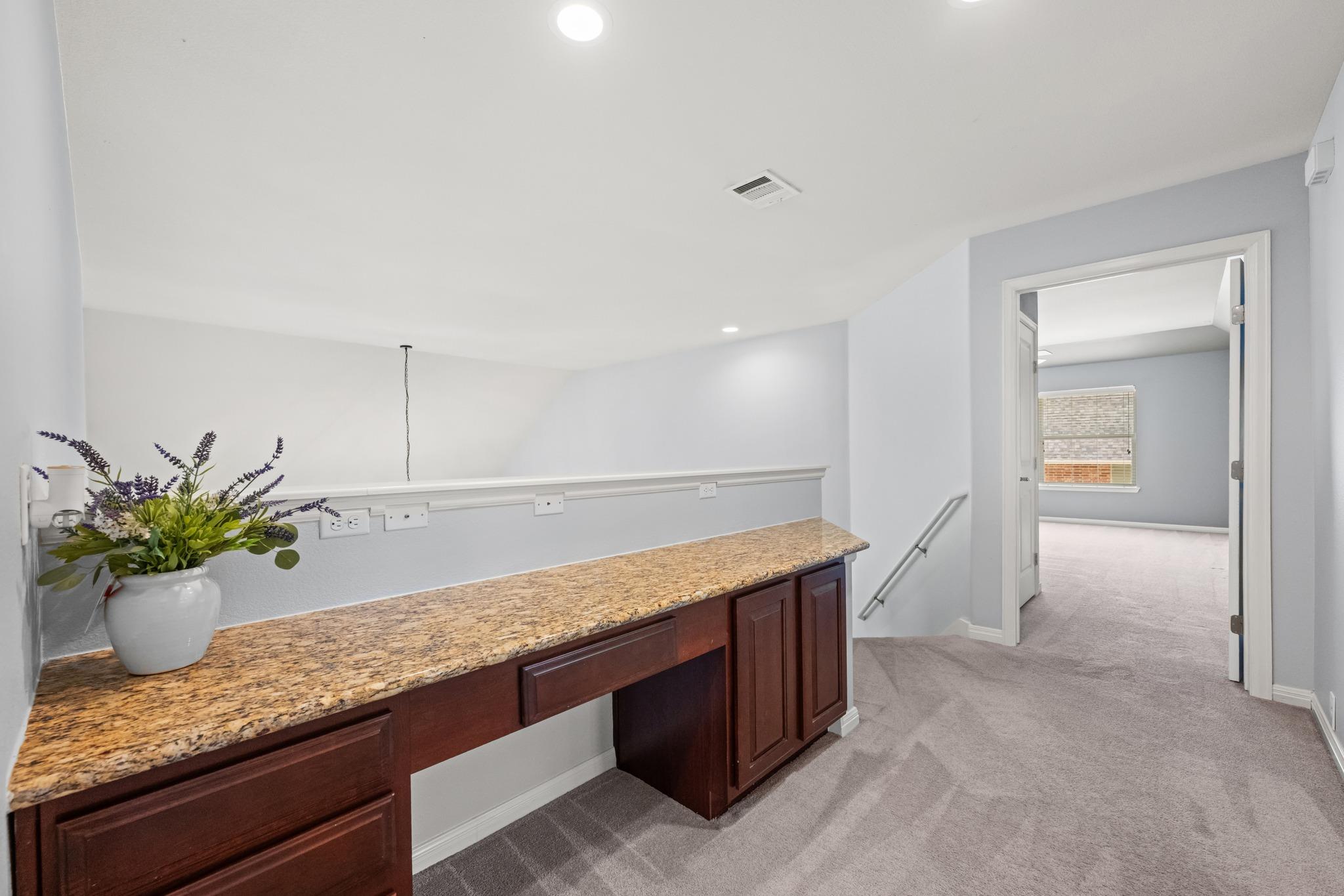 1023 Grassy Field Rd, Austin, TX 78737