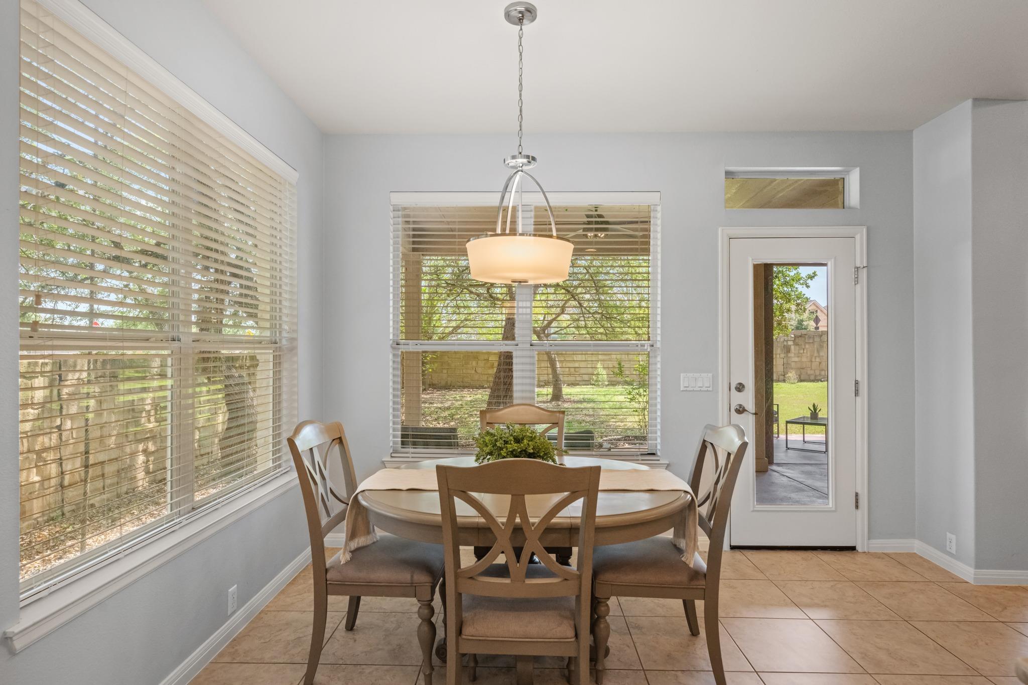 1023 Grassy Field Rd, Austin, TX 78737