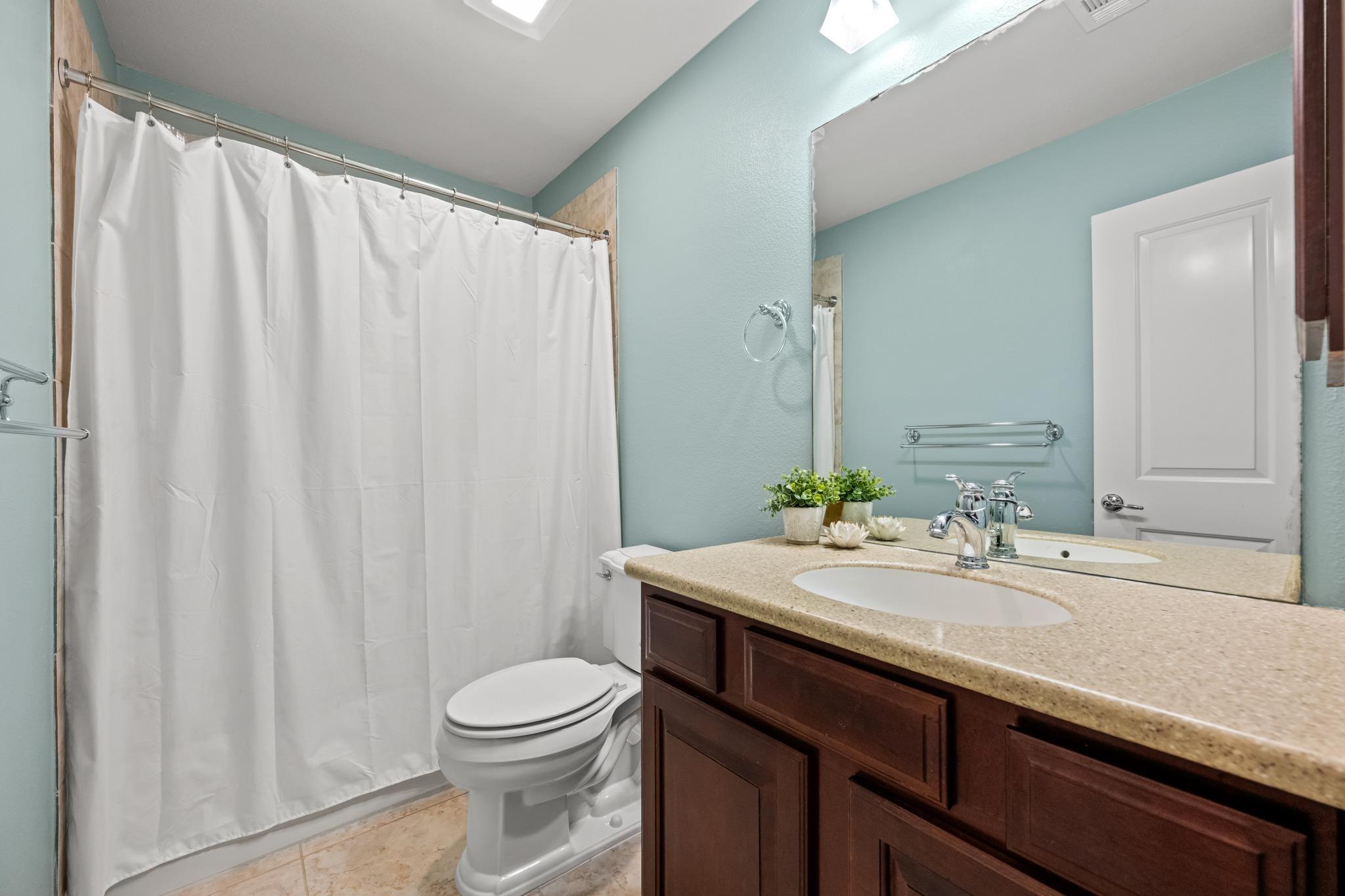 1023 Grassy Field Rd, Austin, TX 78737