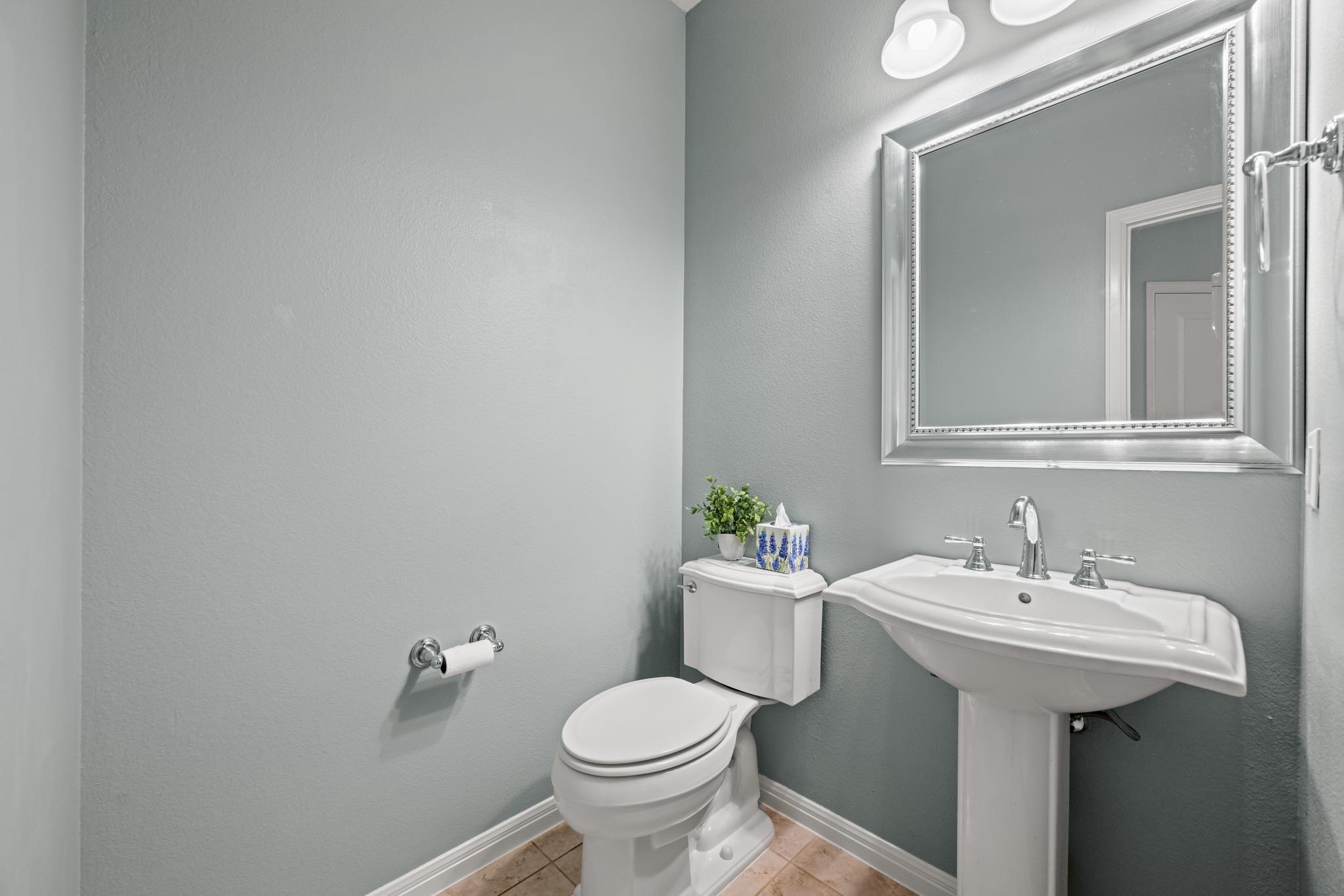 1023 Grassy Field Rd, Austin, TX 78737