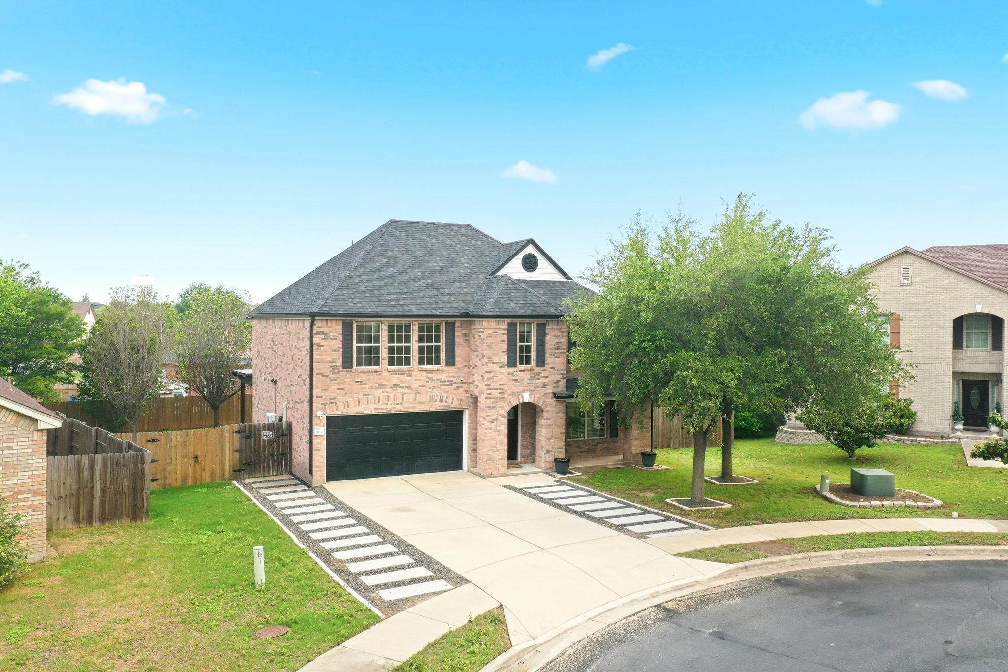 205 N Boone Valley Dr, Round Rock, TX 78664