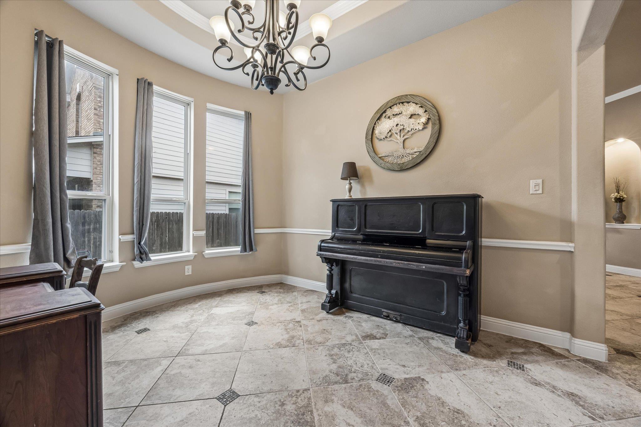 108 Rhinestone Cv, Liberty Hill, TX 78642