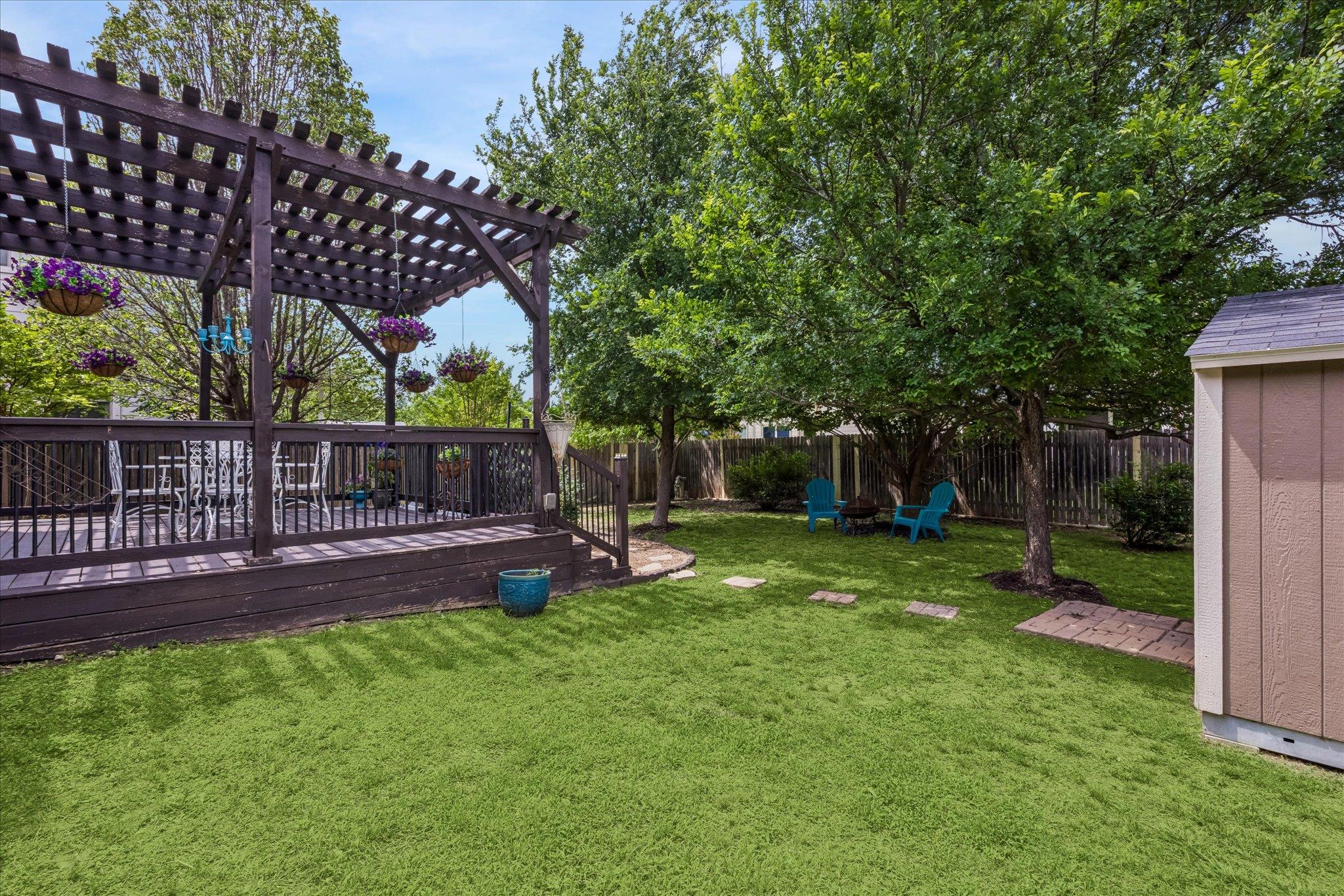 108 Rhinestone Cv, Liberty Hill, TX 78642