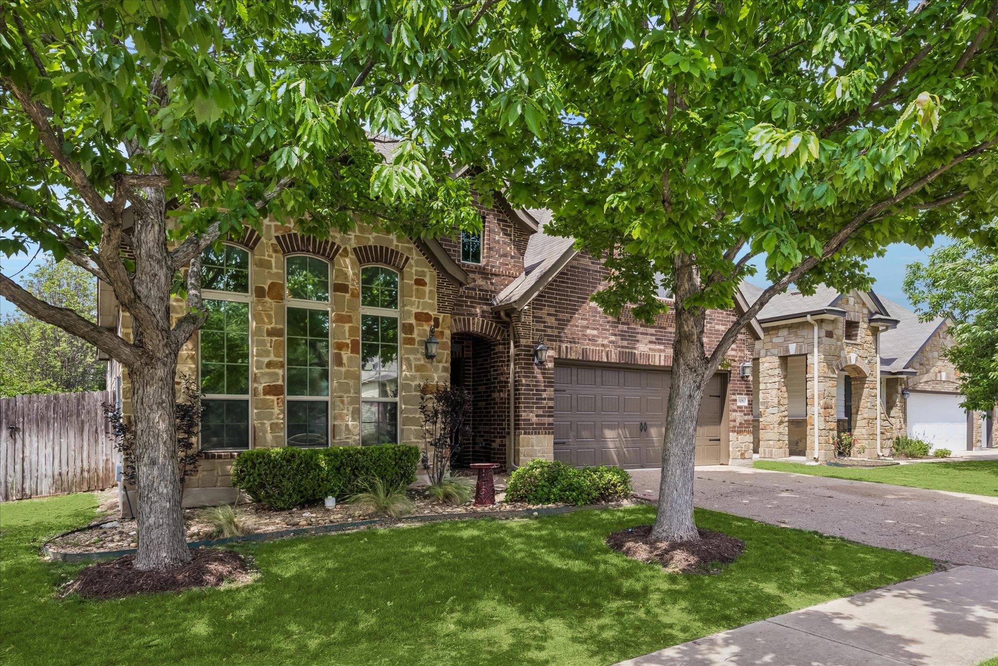 108 Rhinestone Cv, Liberty Hill, TX 78642