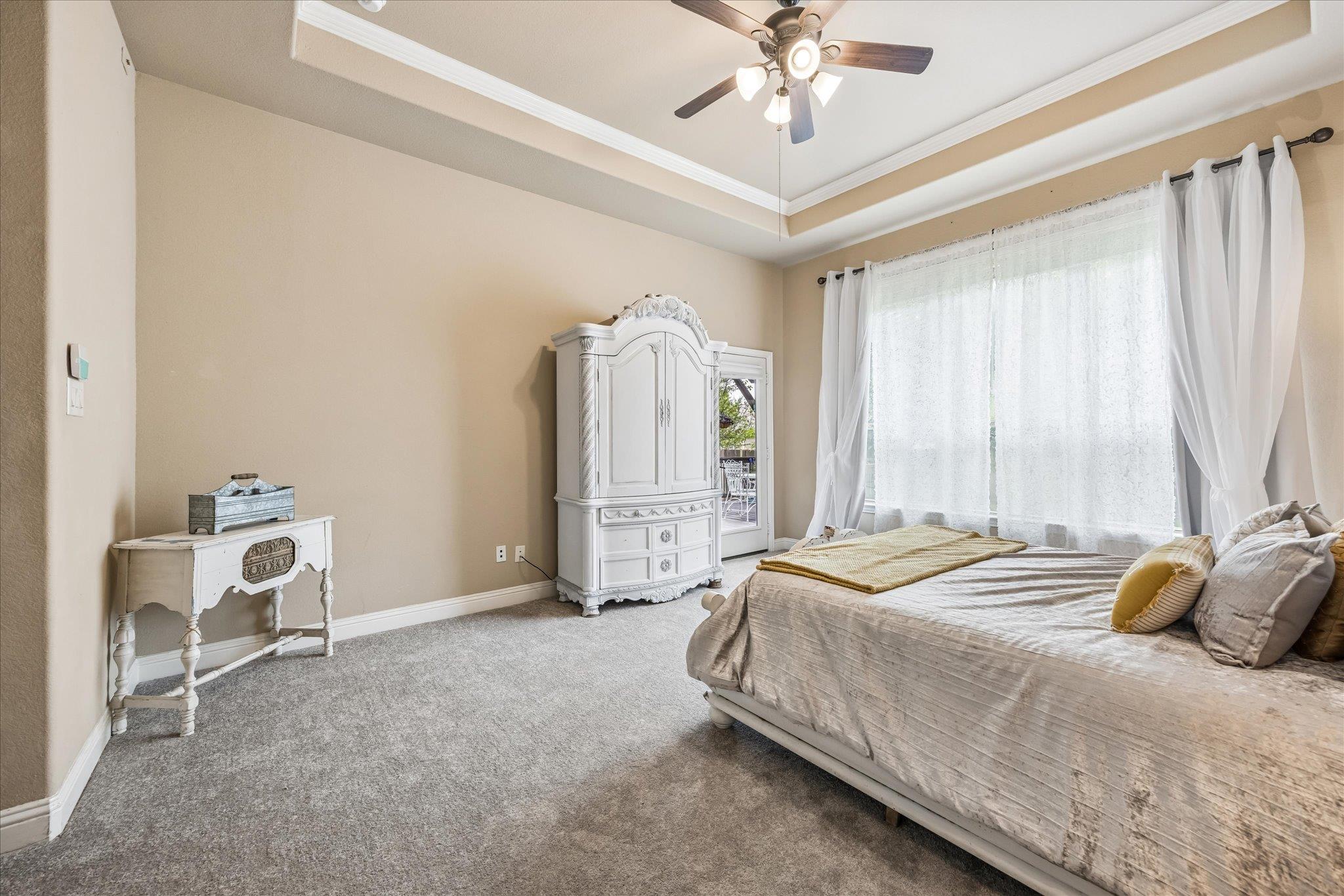 108 Rhinestone Cv, Liberty Hill, TX 78642