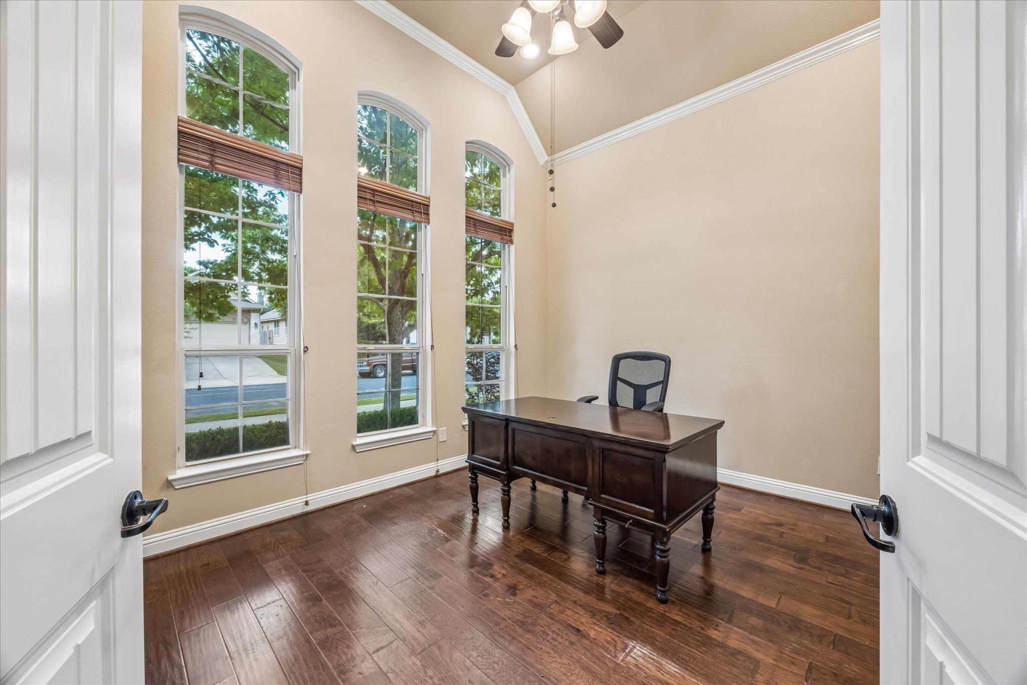 108 Rhinestone Cv, Liberty Hill, TX 78642