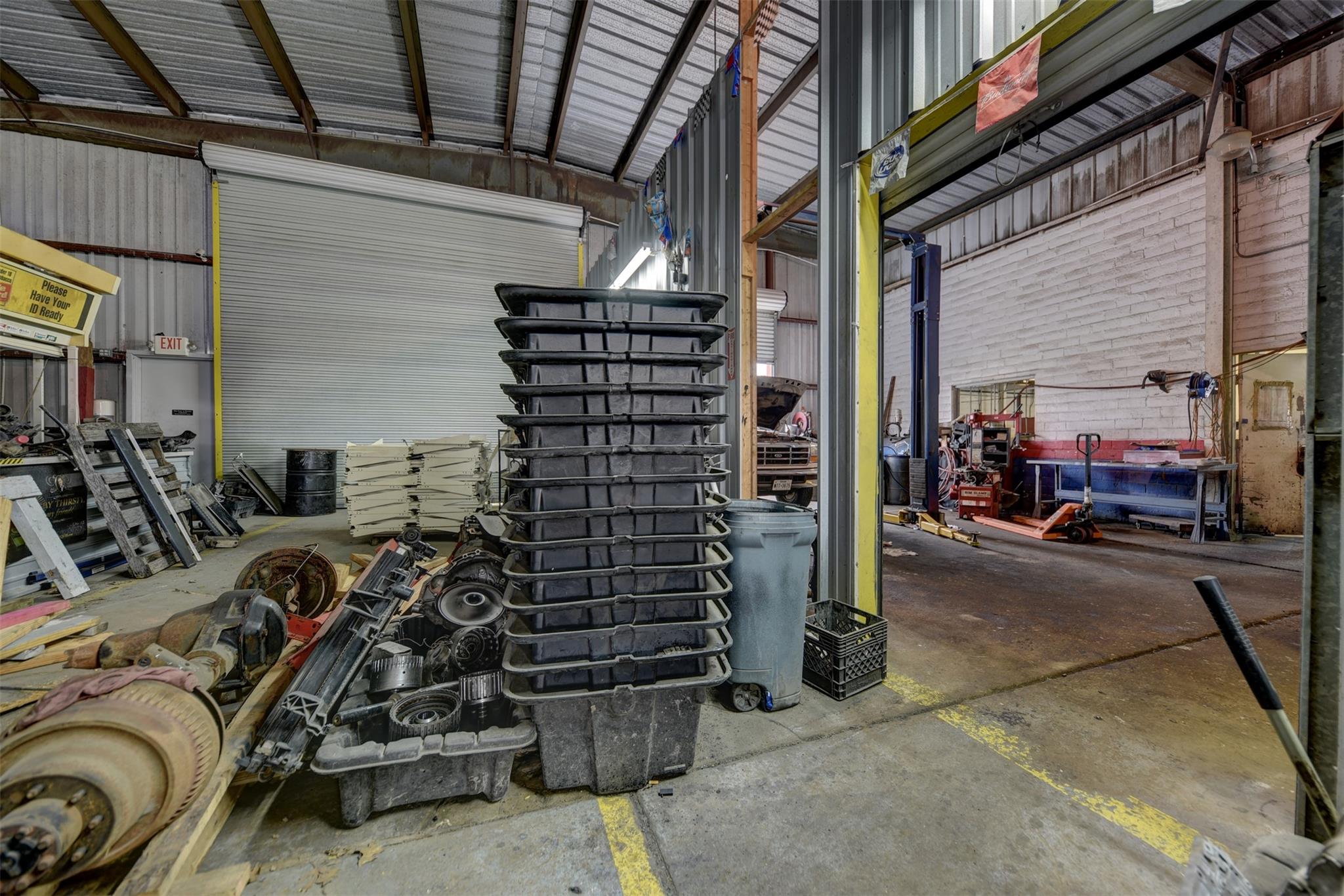 307 E Alamo St, Brenham, TX 77833