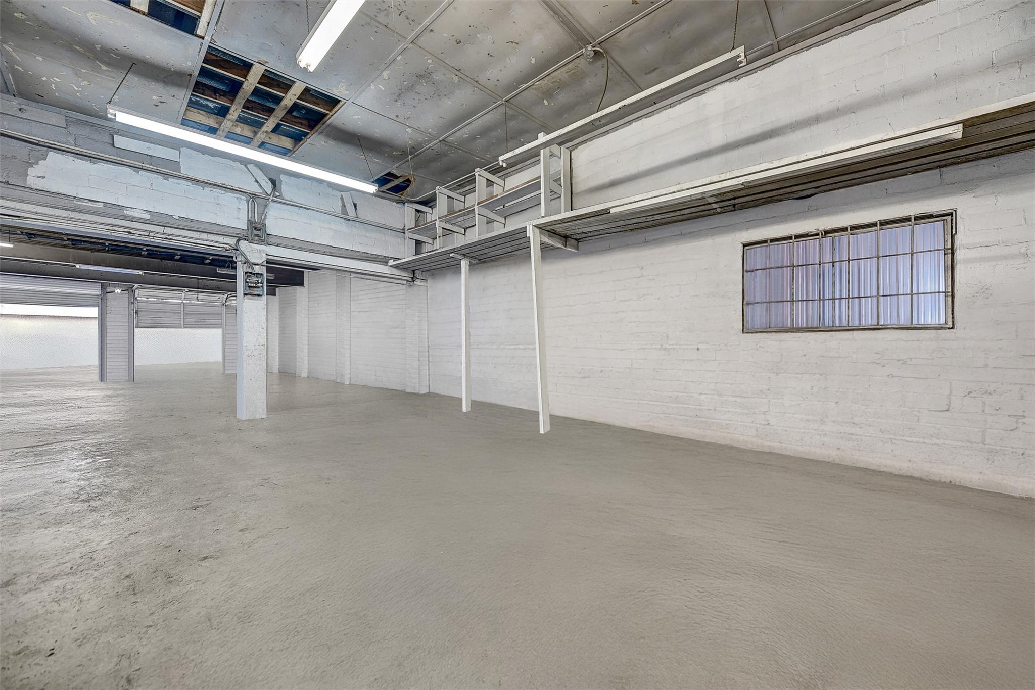 307 E Alamo St, Brenham, TX 77833