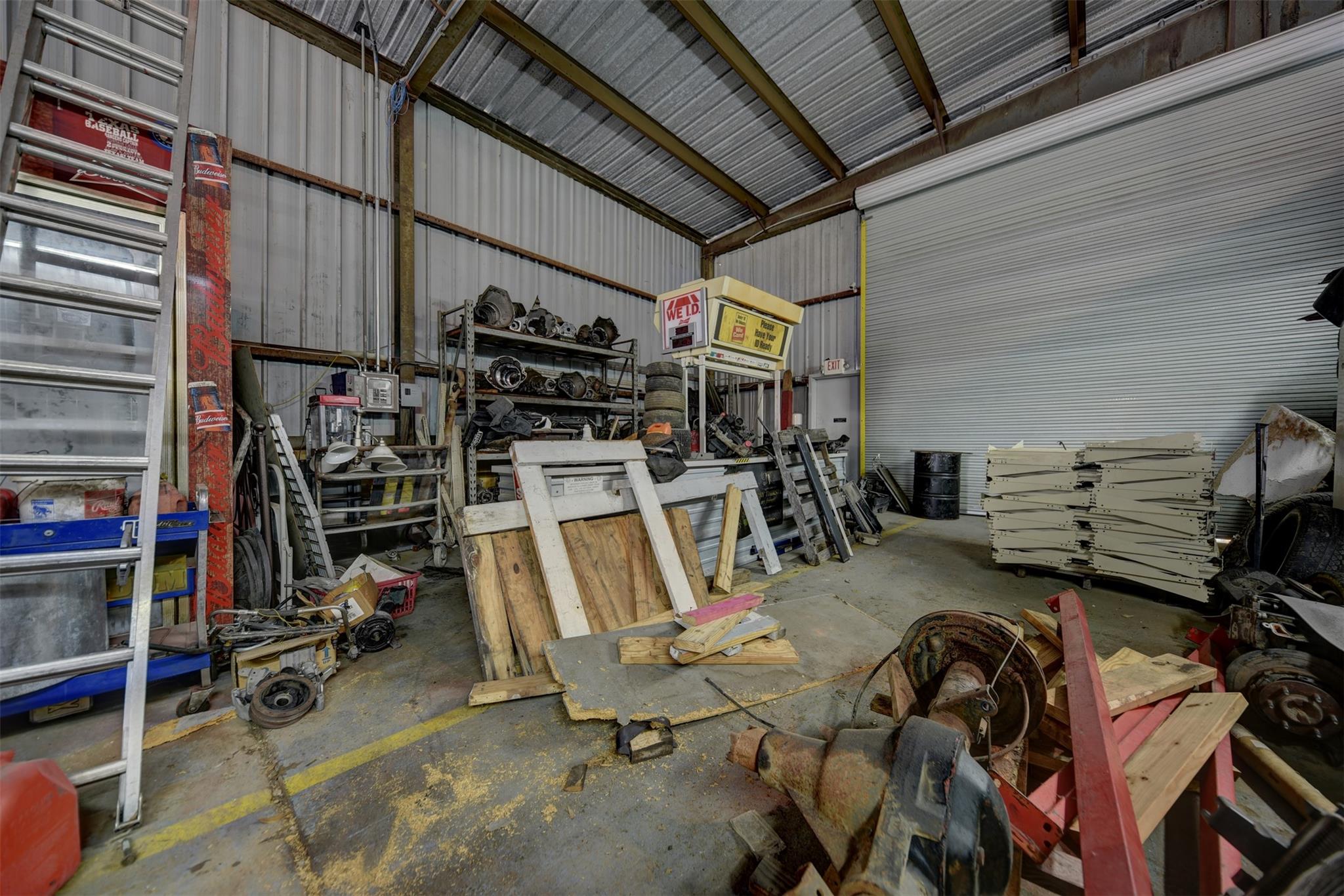 307 E Alamo St, Brenham, TX 77833