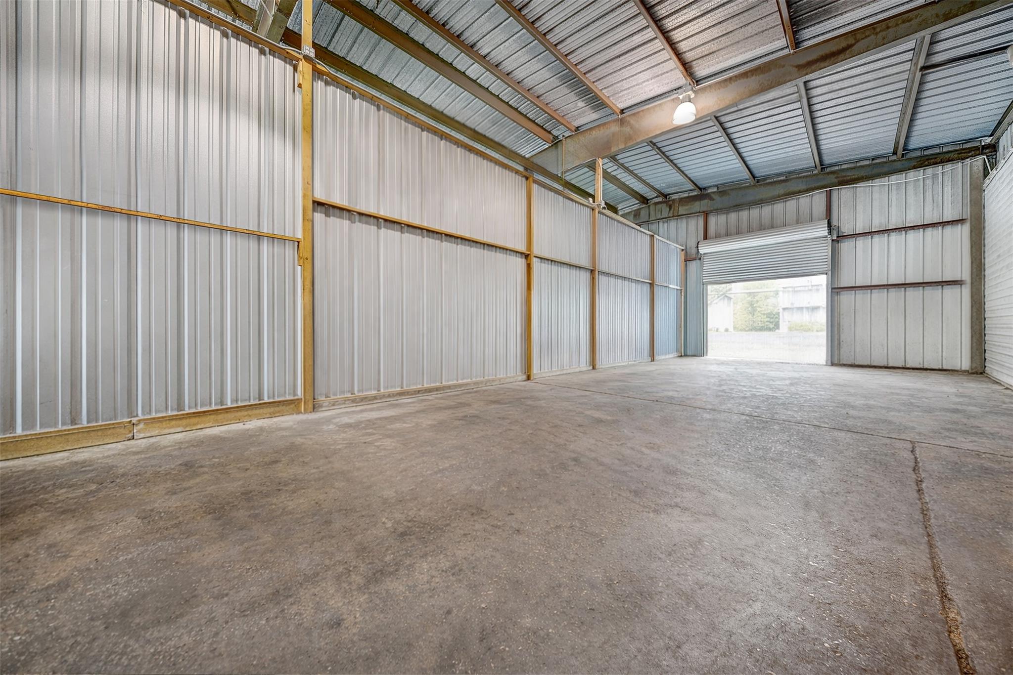 307 E Alamo St, Brenham, TX 77833