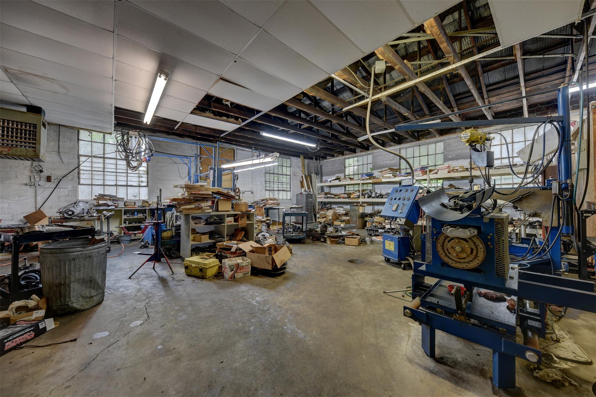 307 E Alamo St, Brenham, TX 77833