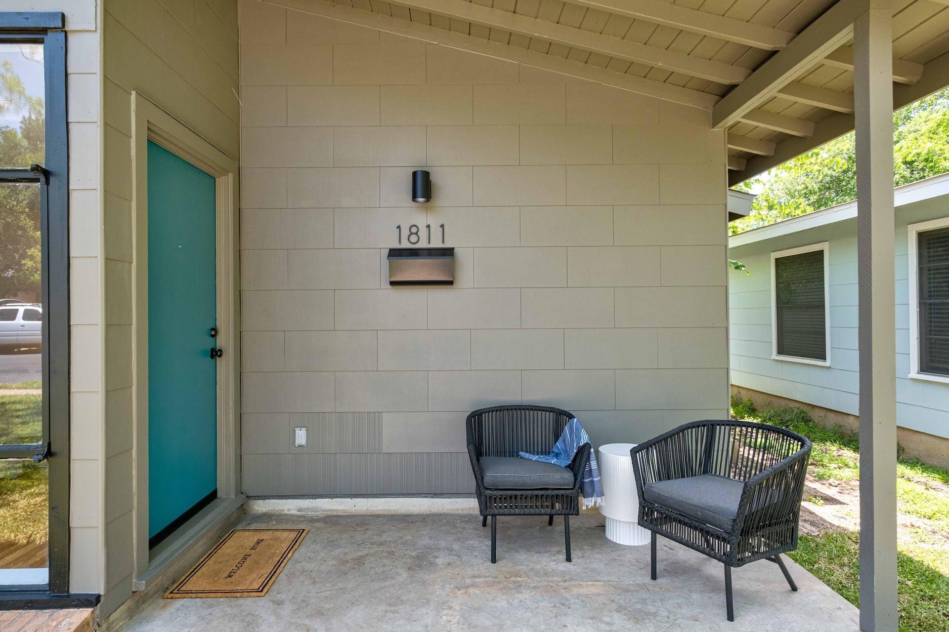 1811 Forest Hill Dr, Austin, TX 78745