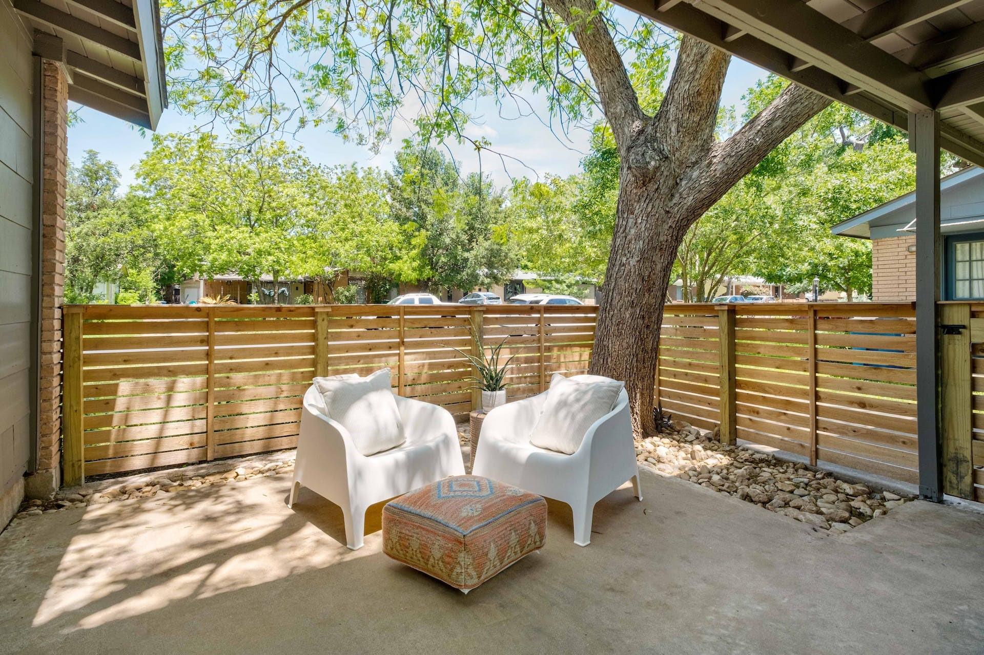 1811 Forest Hill Dr, Austin, TX 78745