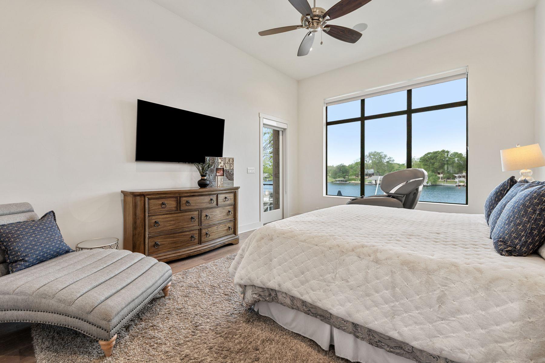 204 Hannahs Way, Burnet, TX 78611